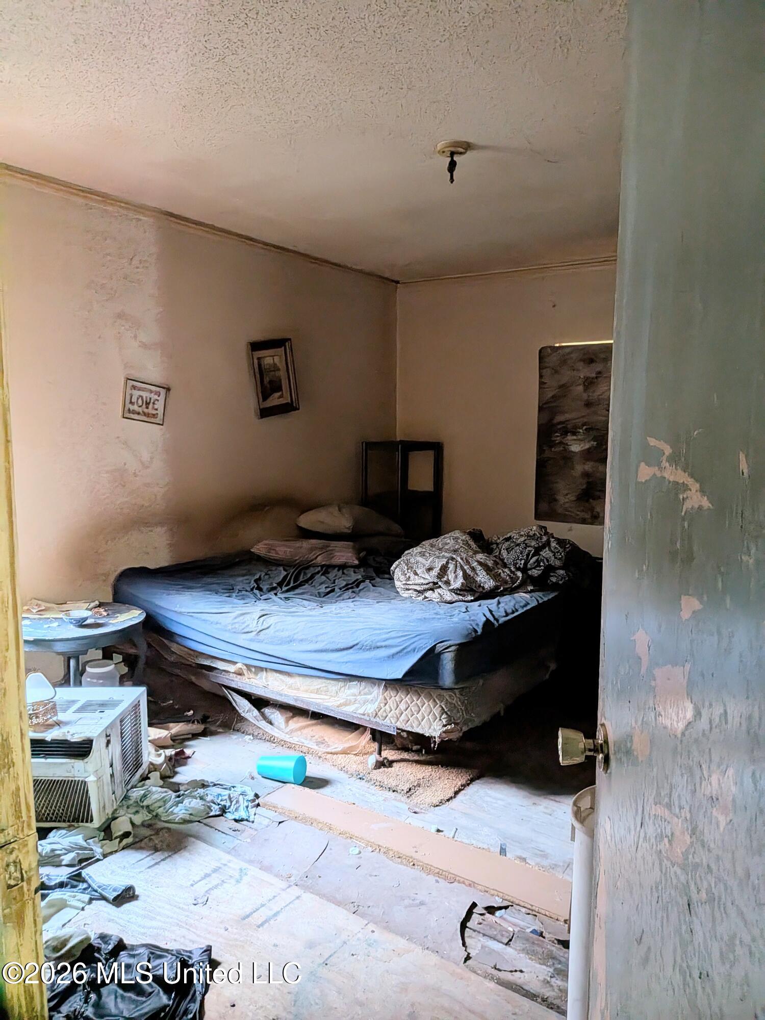 399 Cooper Road Property Photo 14