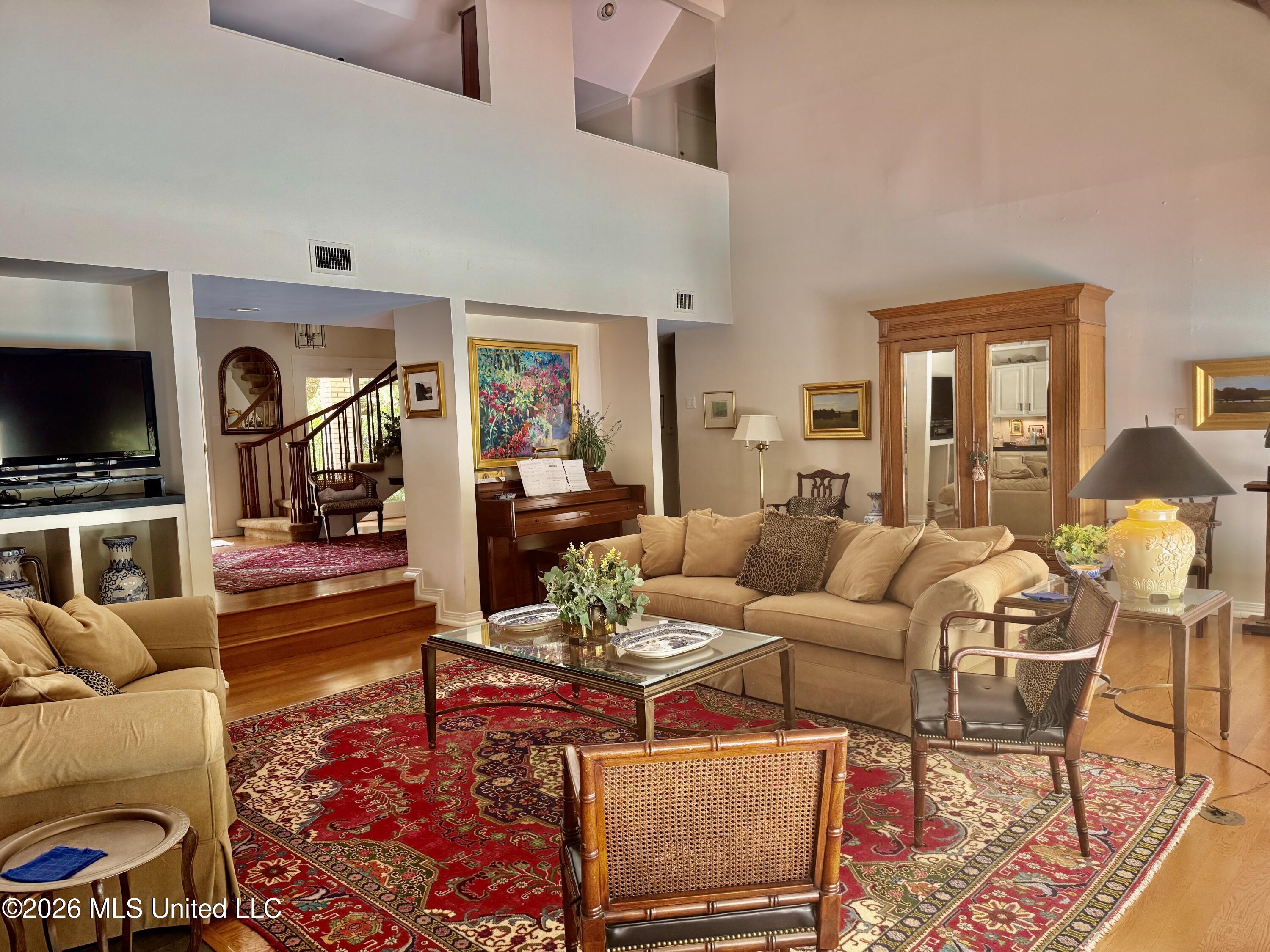35 Scotland Drive Property Photo 22