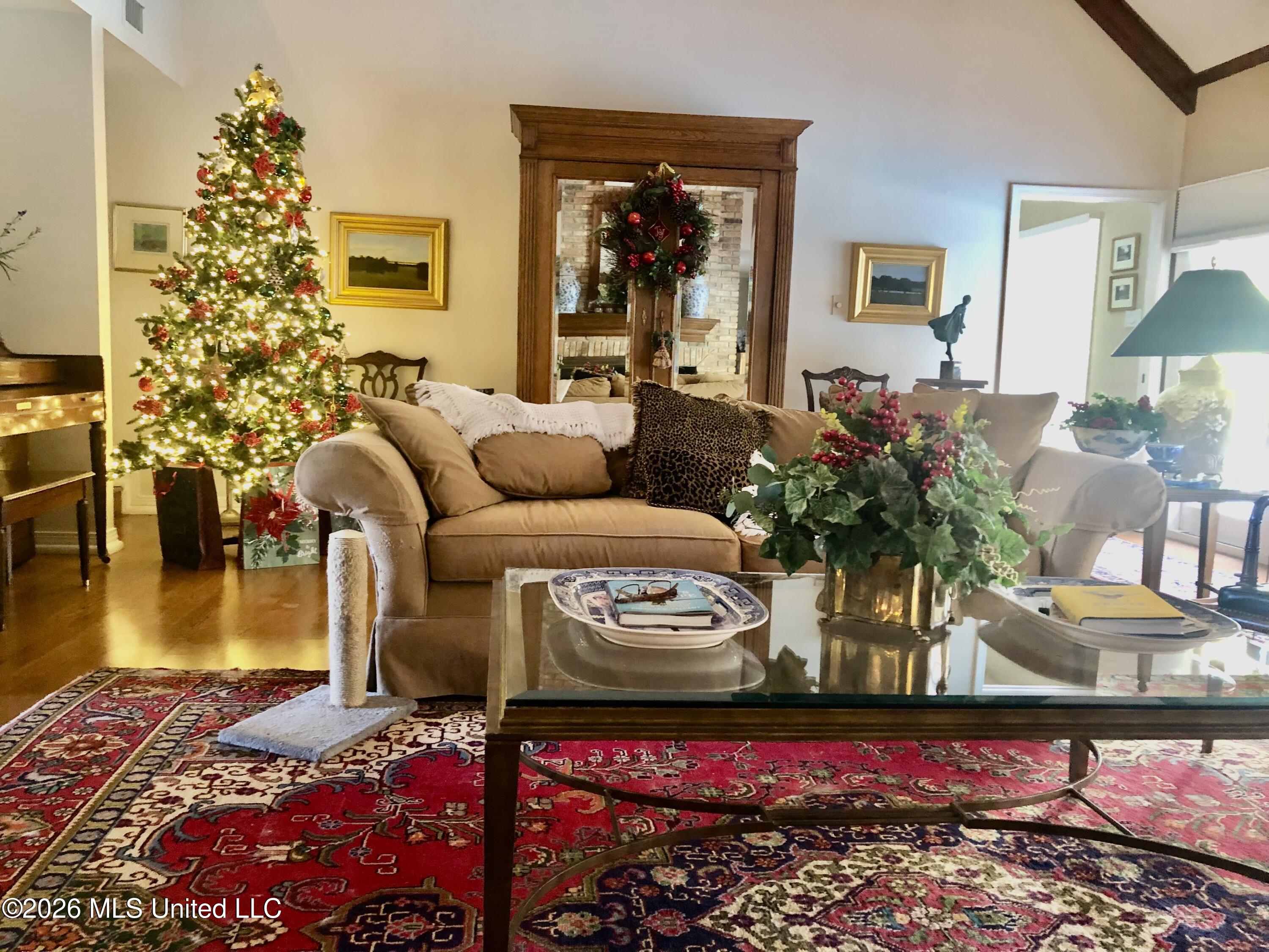 35 Scotland Drive Property Photo 25