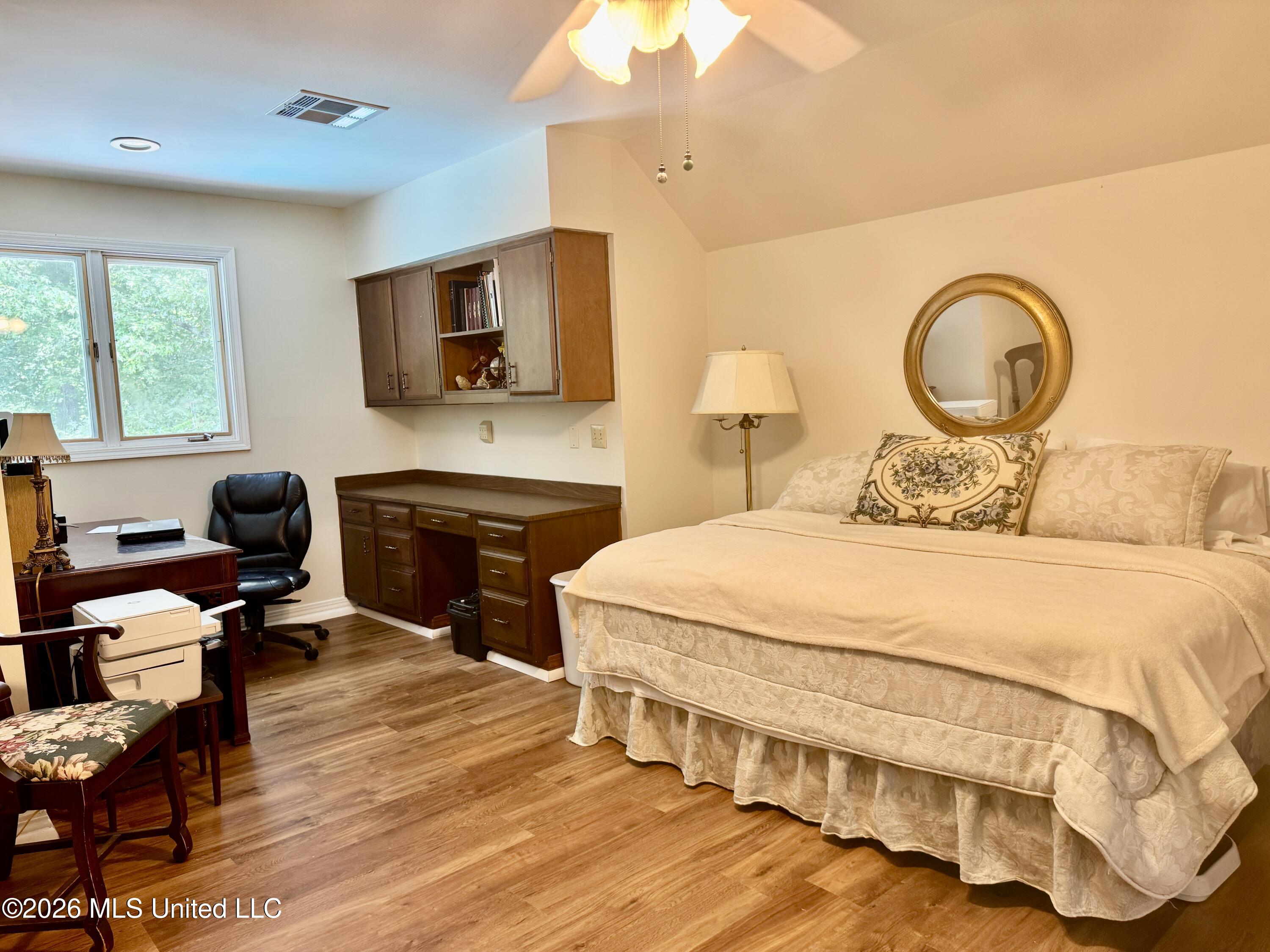 35 Scotland Drive Property Photo 64