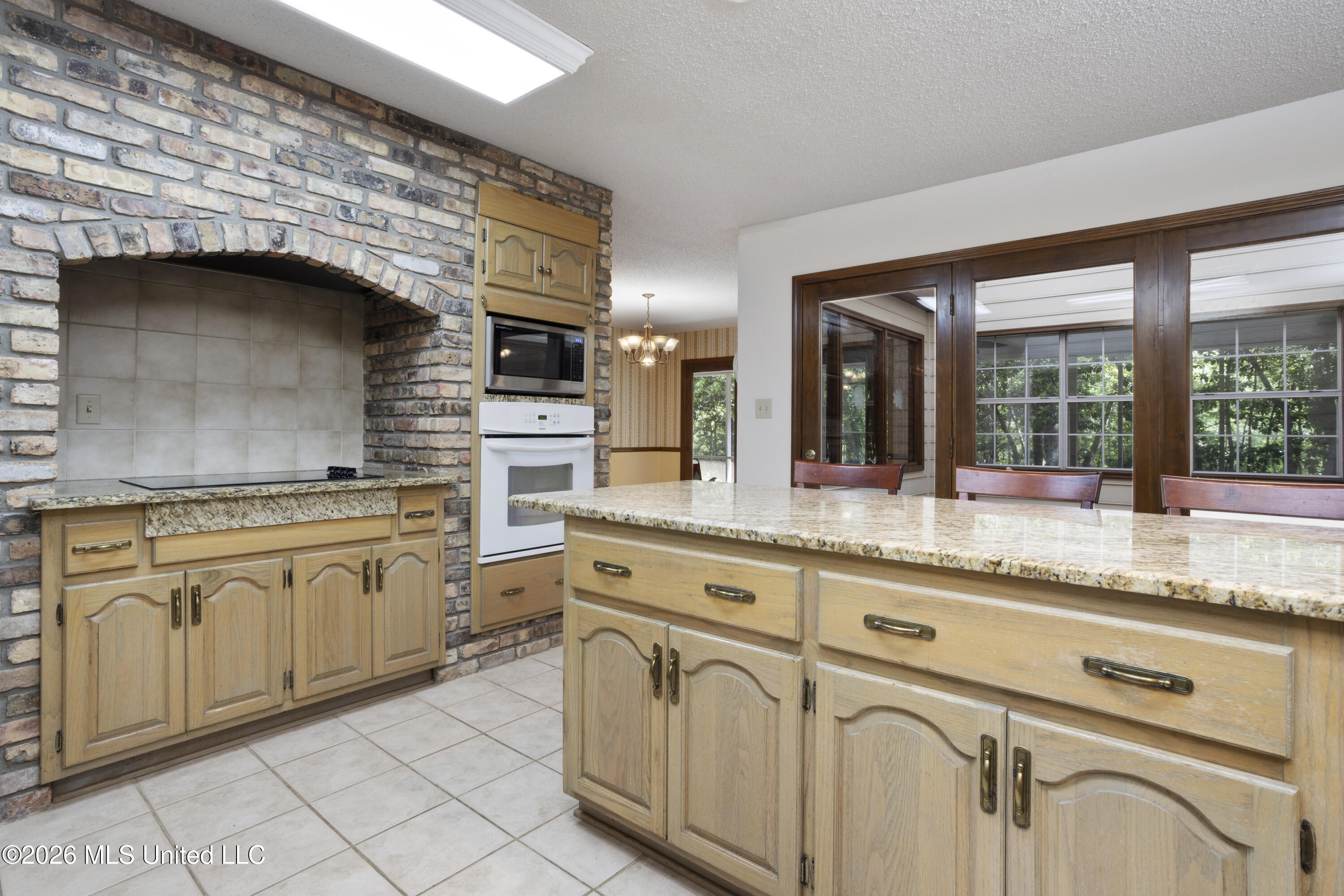 1605 Fairhaven Drive Property Photo 8