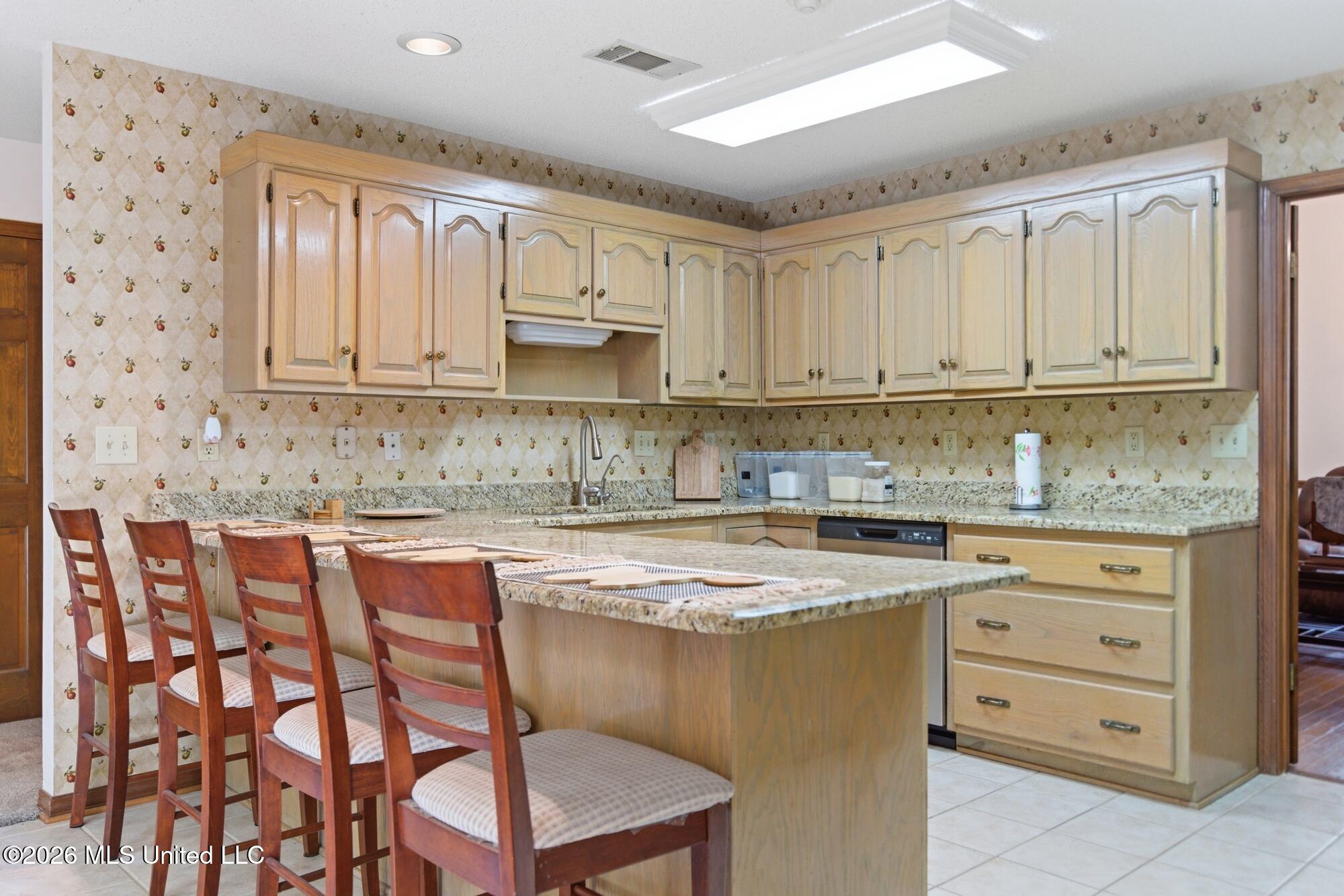 1605 Fairhaven Drive Property Photo 9