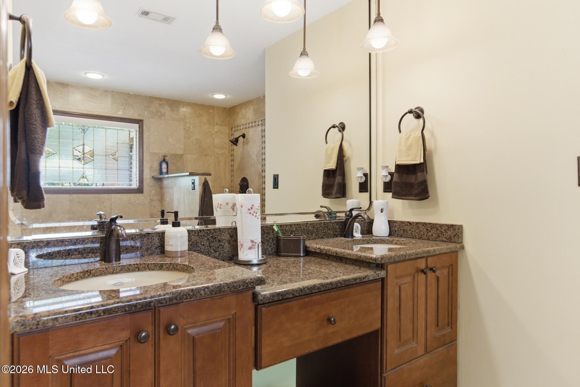 1605 Fairhaven Drive Property Photo 14