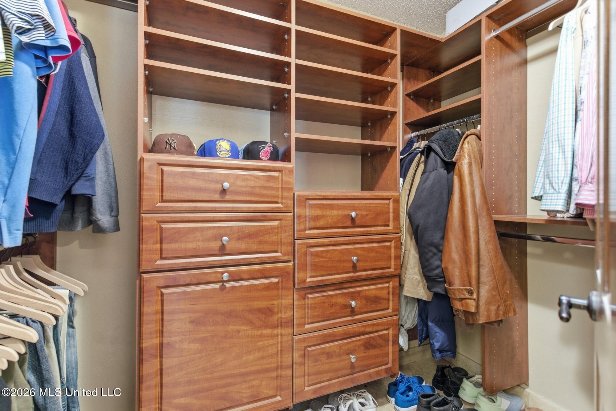 1605 Fairhaven Drive Property Photo 15