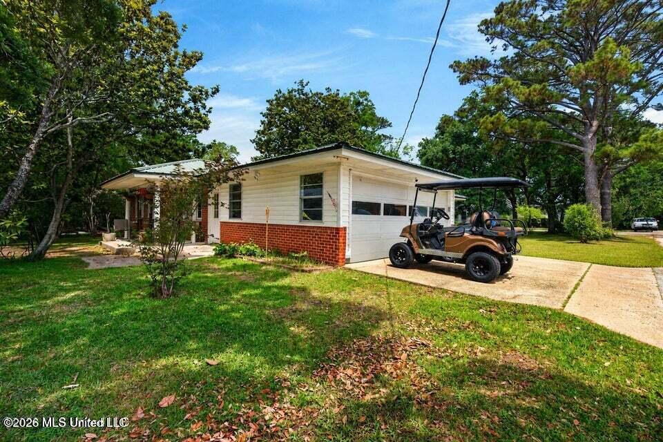 1919 Stuart Avenue Property Photo 26