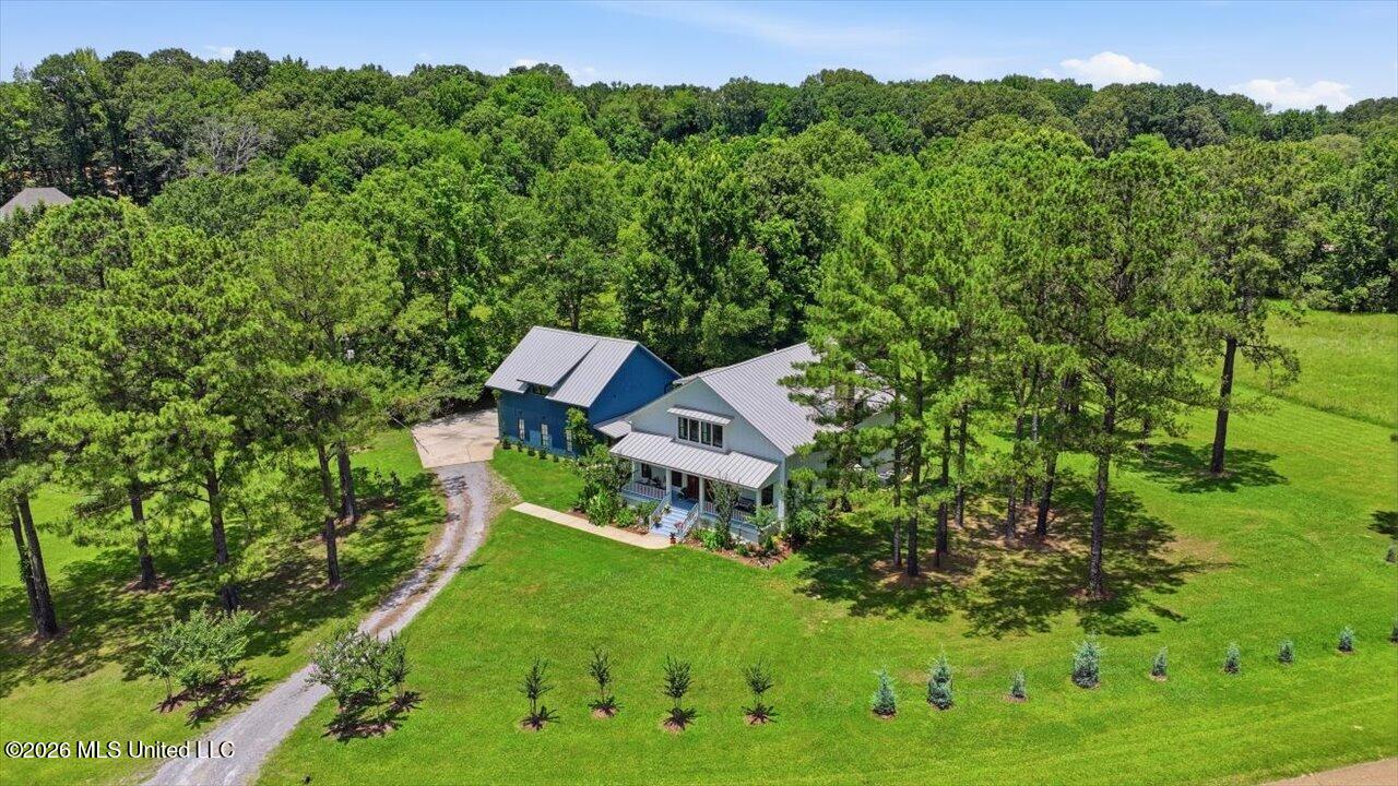 249 Normandy Circle Property Photo 42