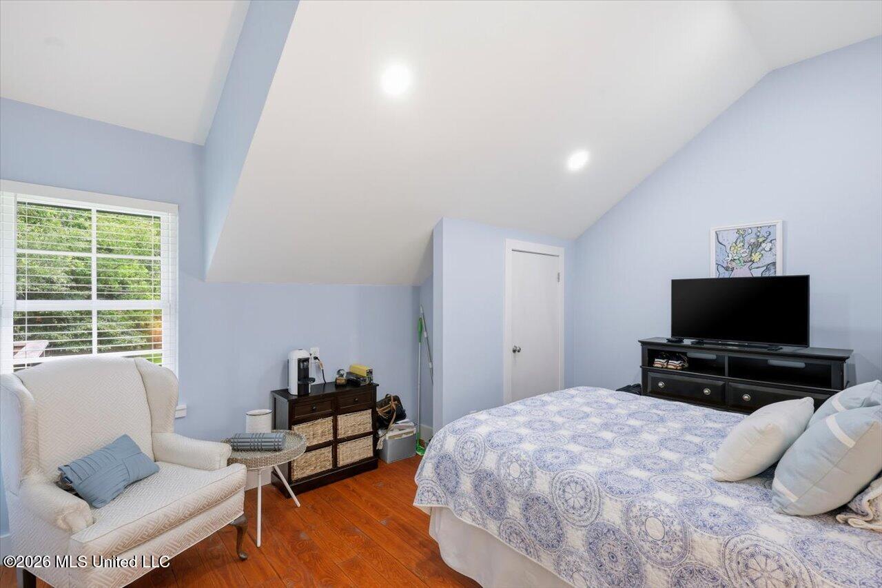 249 Normandy Circle Property Photo 48