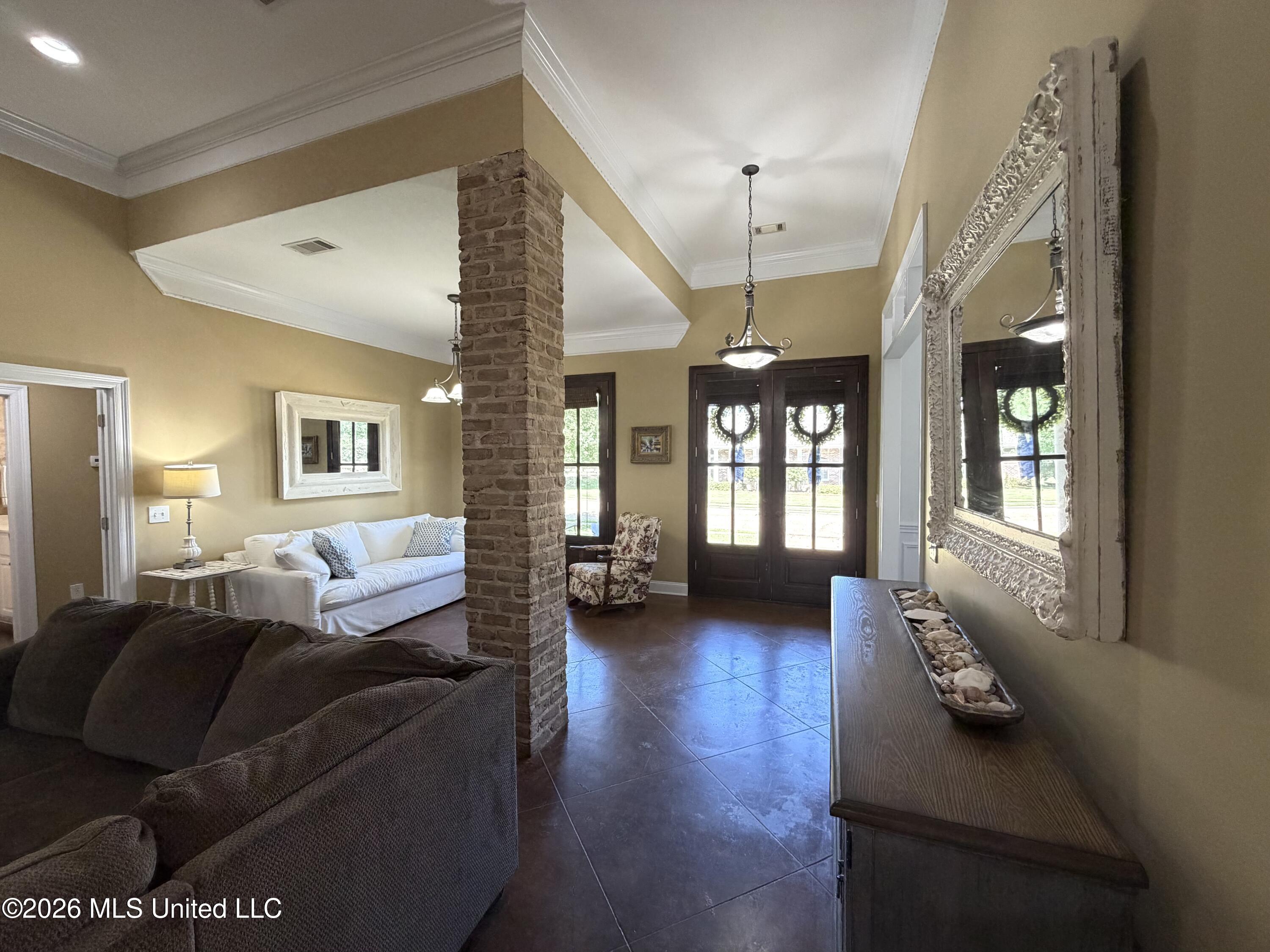 285 Lighthouse Lane Property Photo 8
