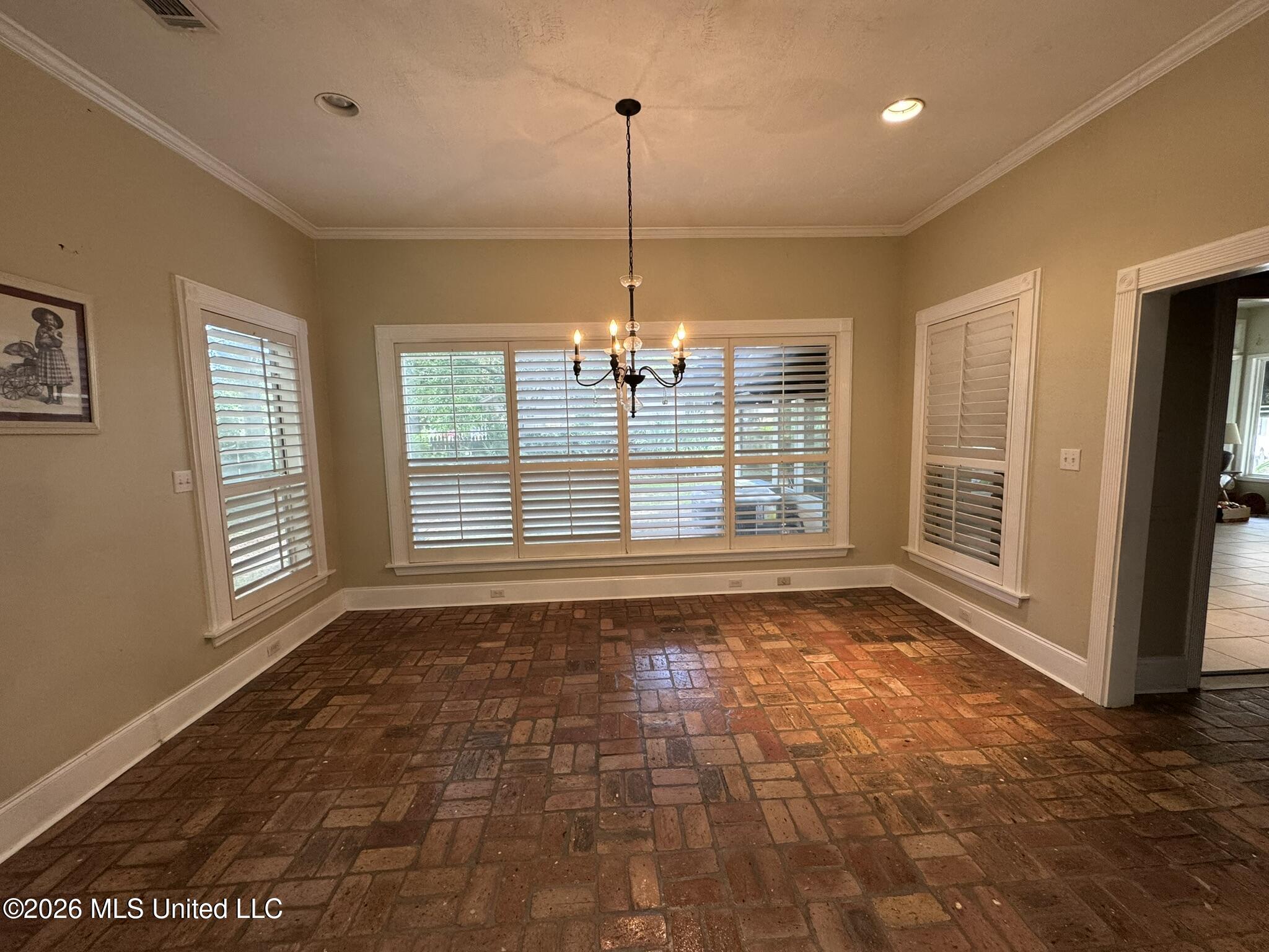 903 Columbus Drive Property Photo 20