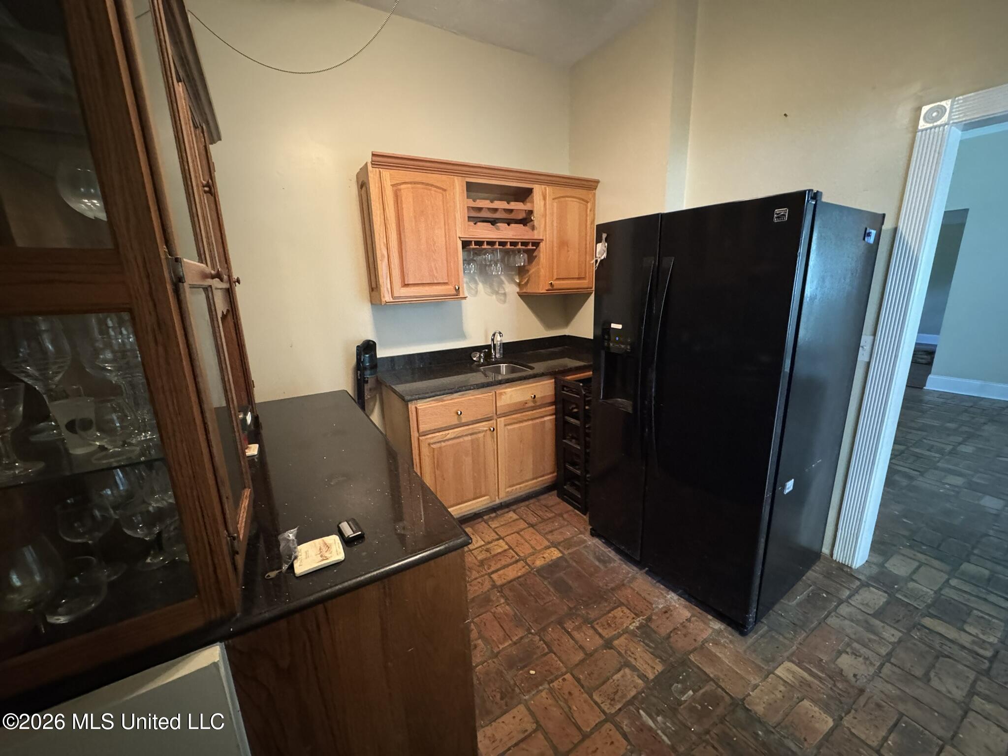 903 Columbus Drive Property Photo 30