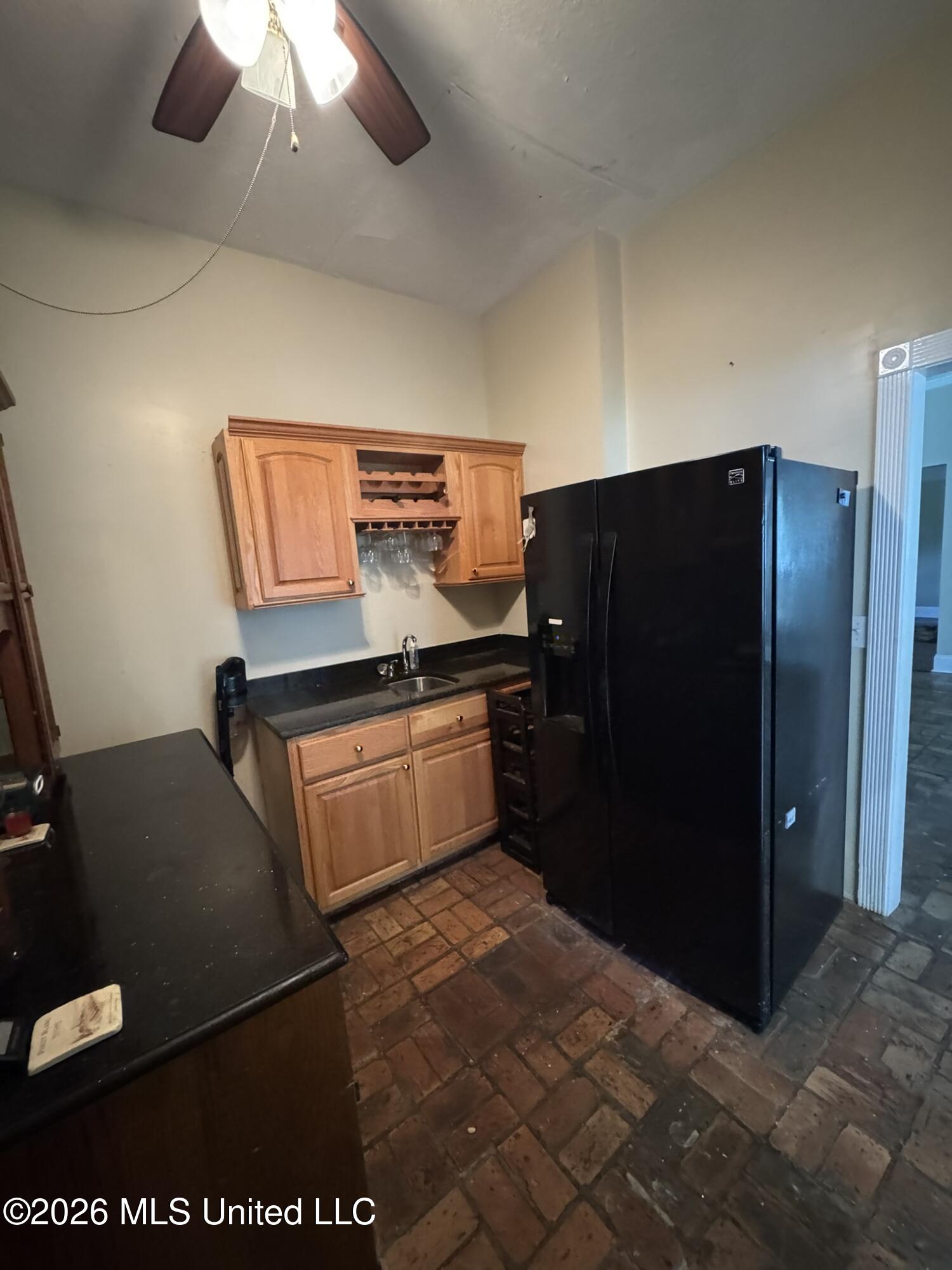 903 Columbus Drive Property Photo 31