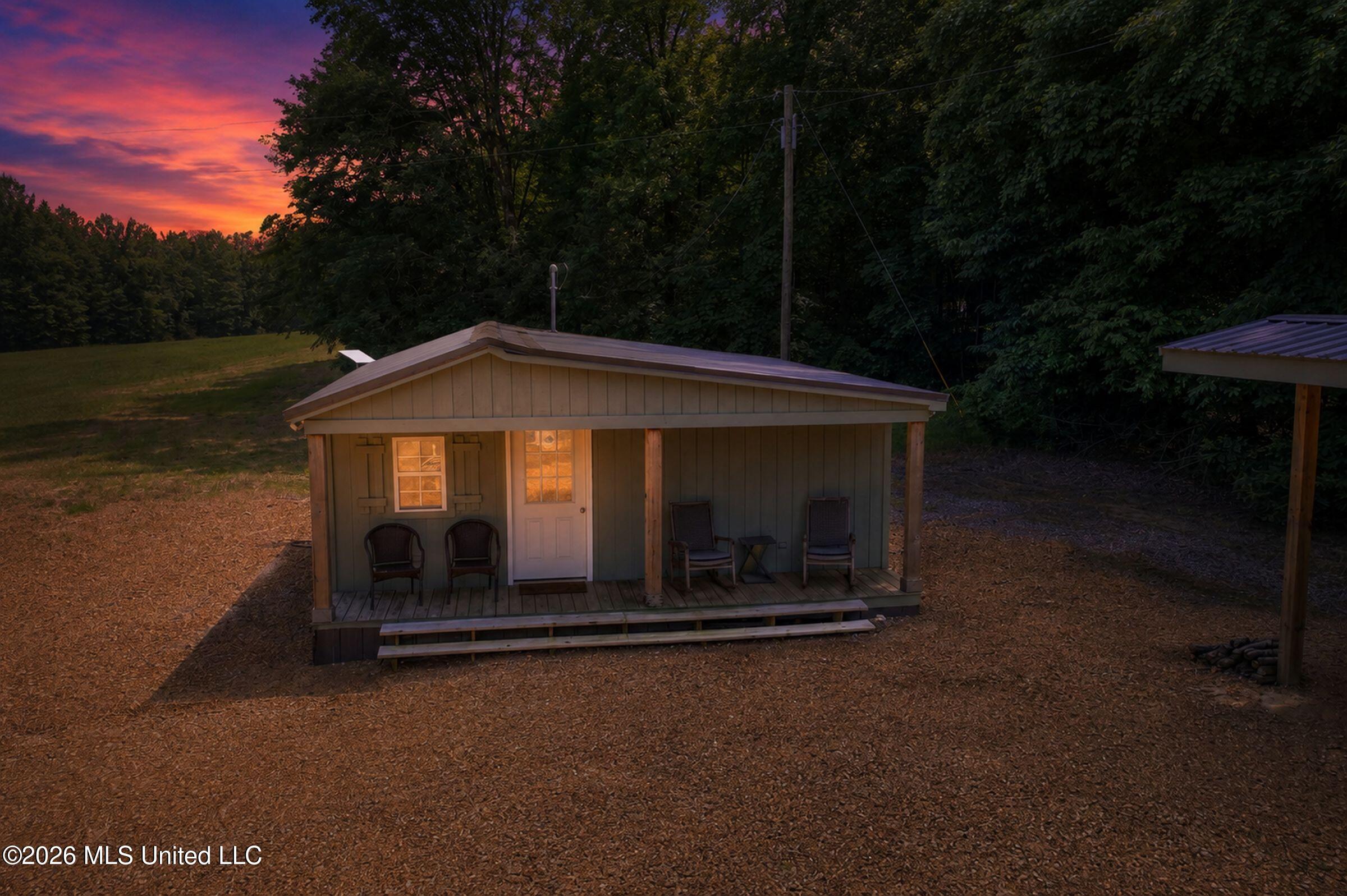 884 Avant Road Property Photo 15