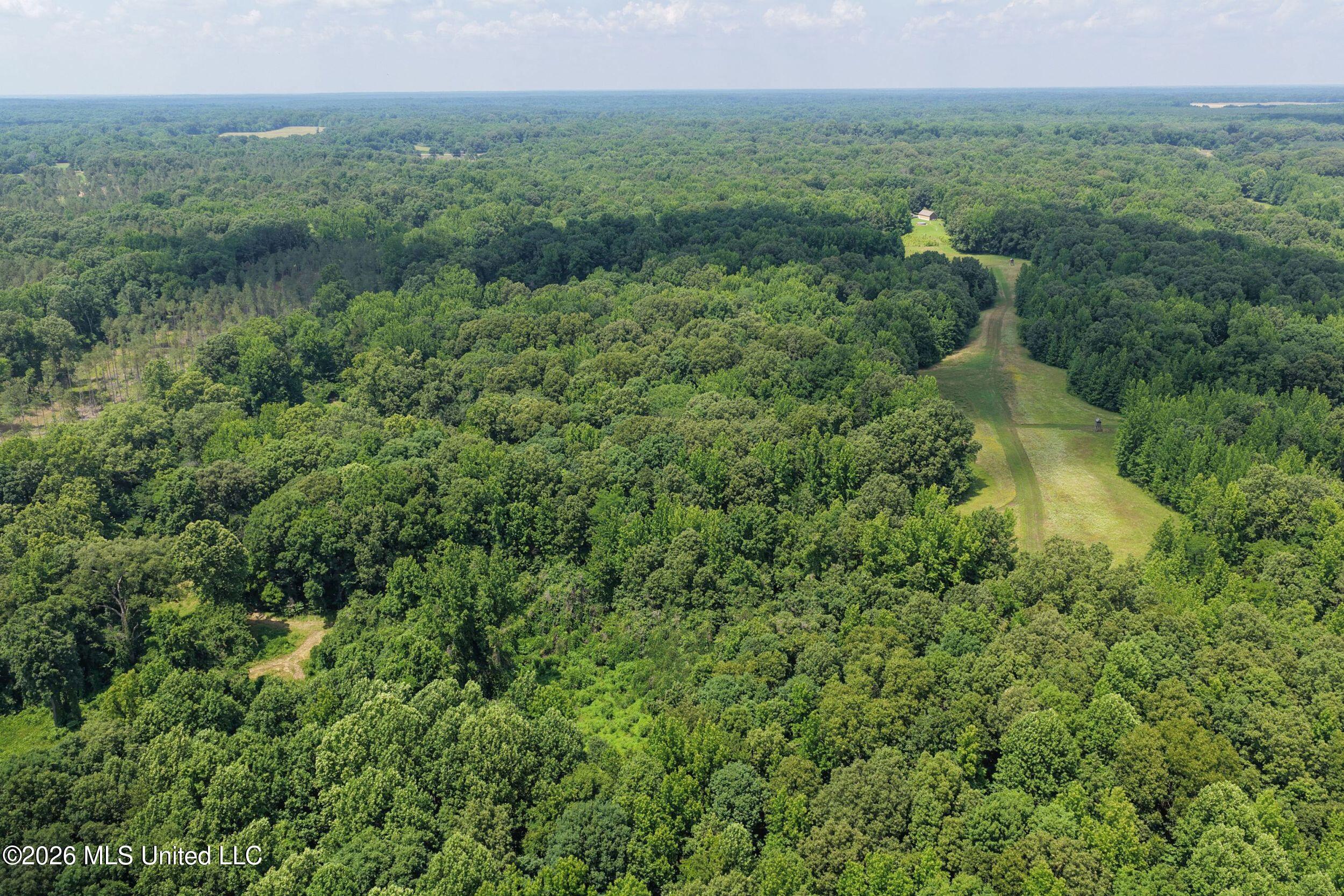 884 Avant Road Property Photo 32