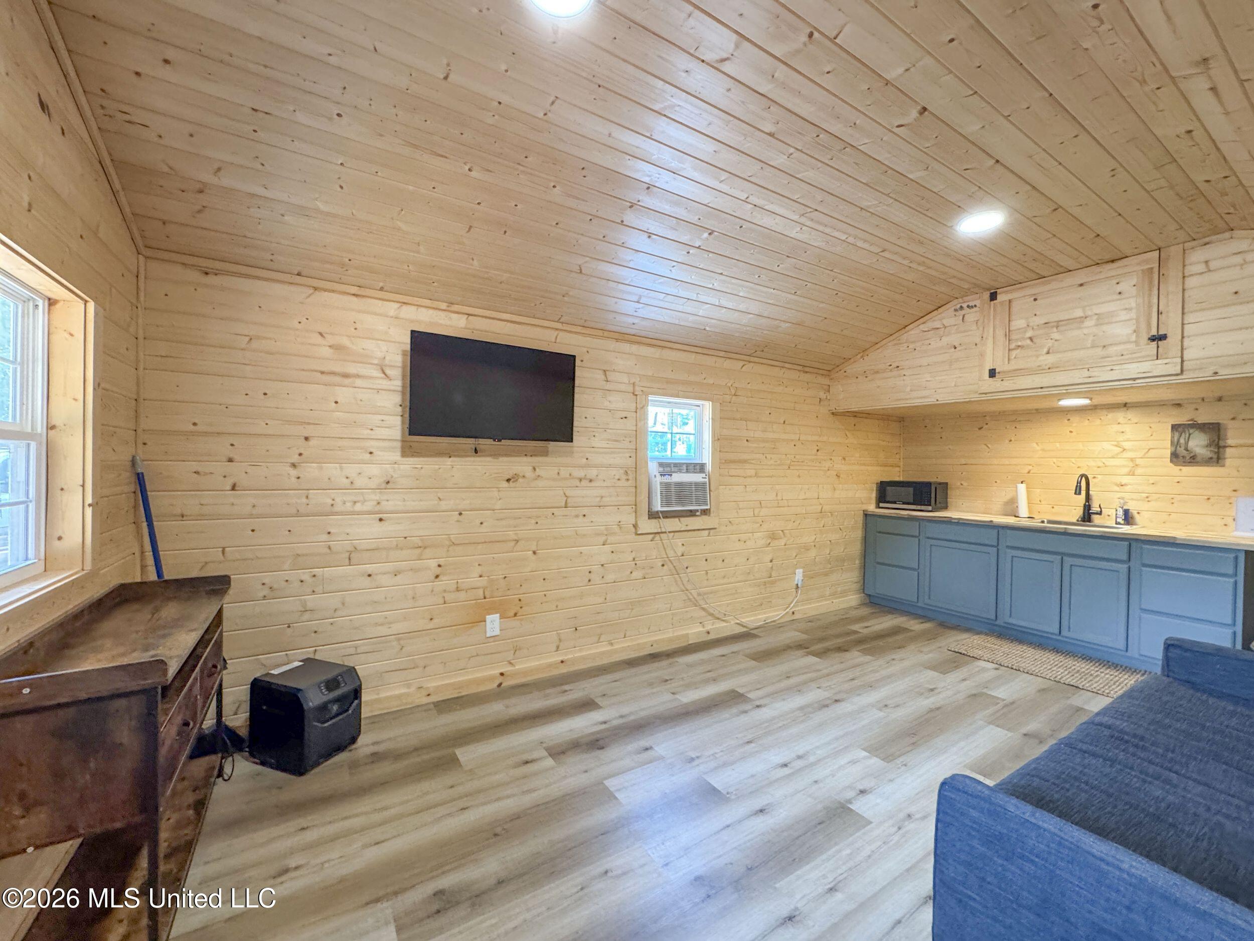 884 Avant Road Property Photo 85
