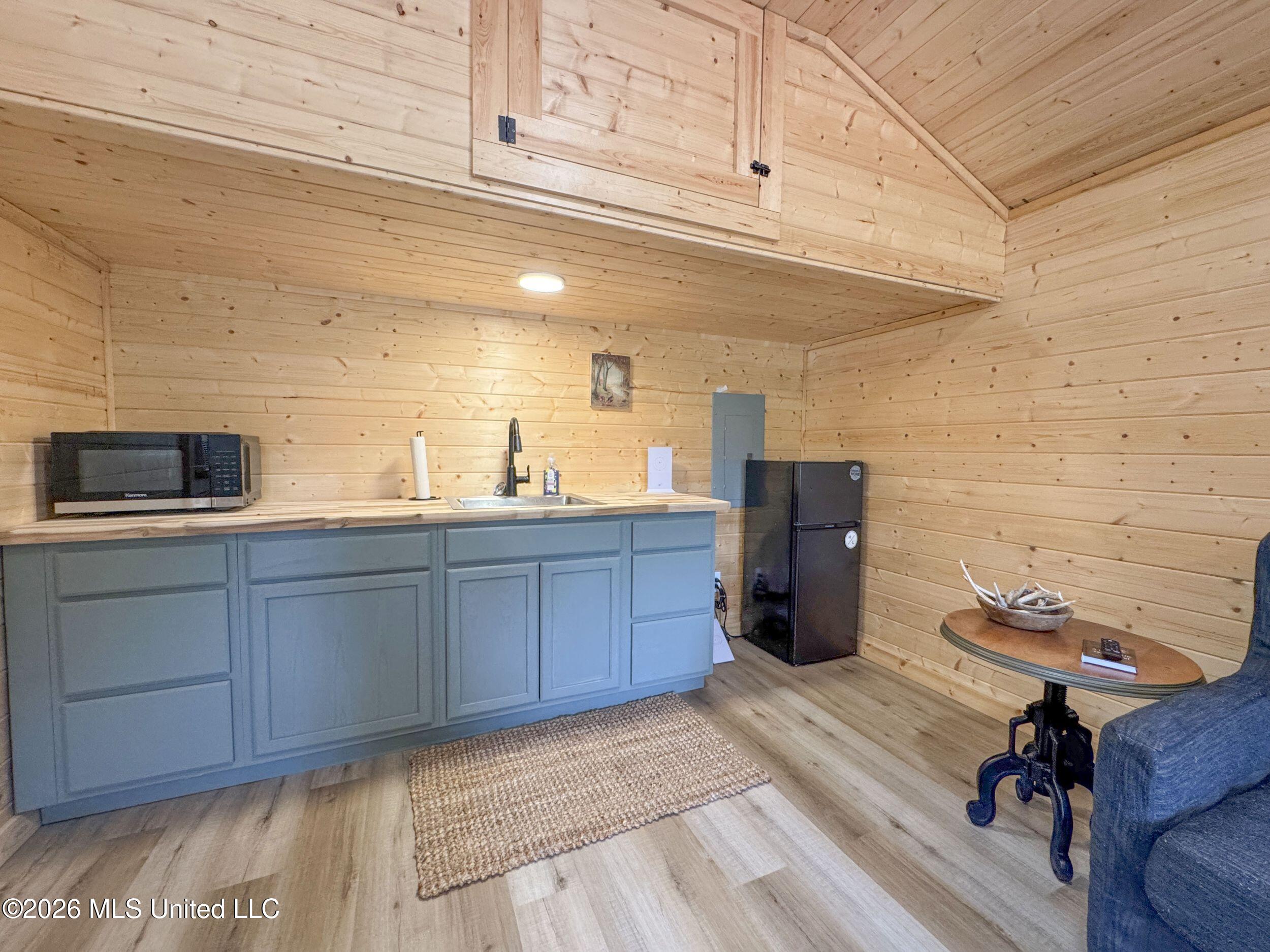 884 Avant Road Property Photo 86