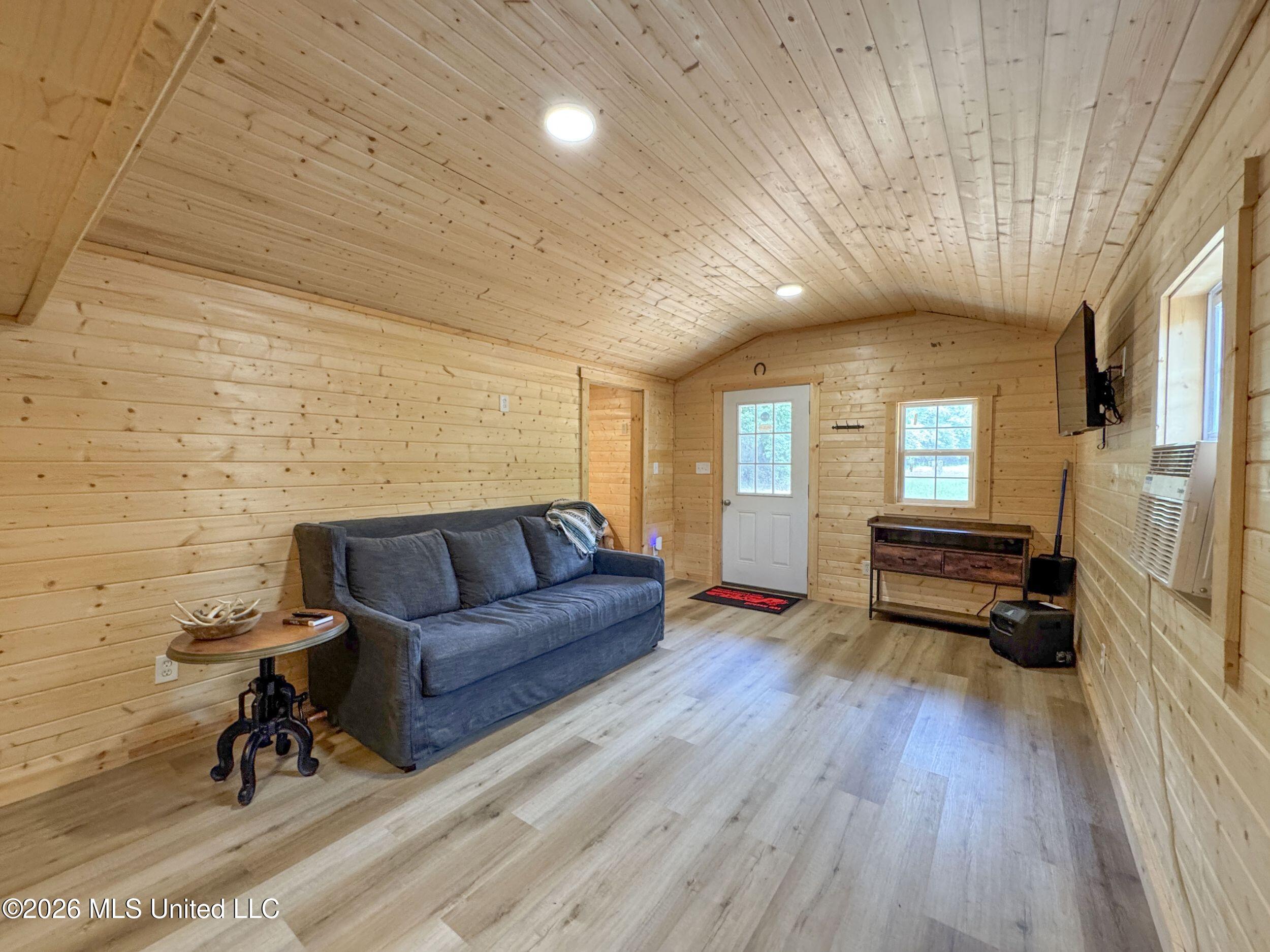 884 Avant Road Property Photo 88