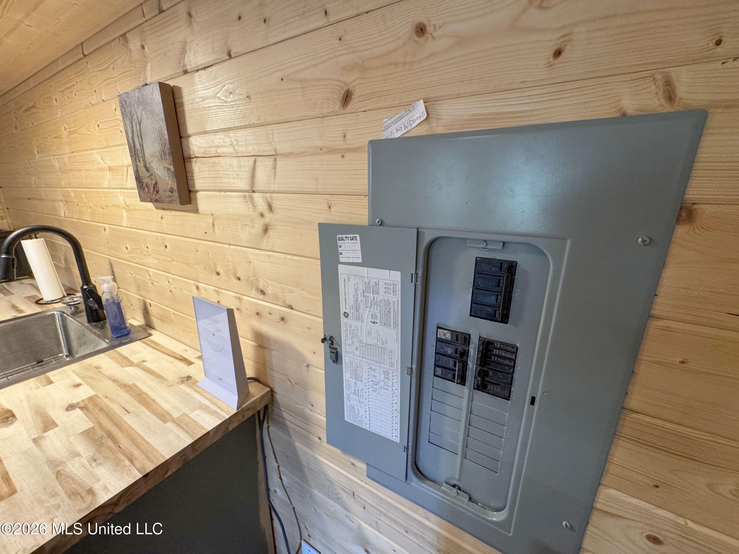 884 Avant Road Property Photo 91