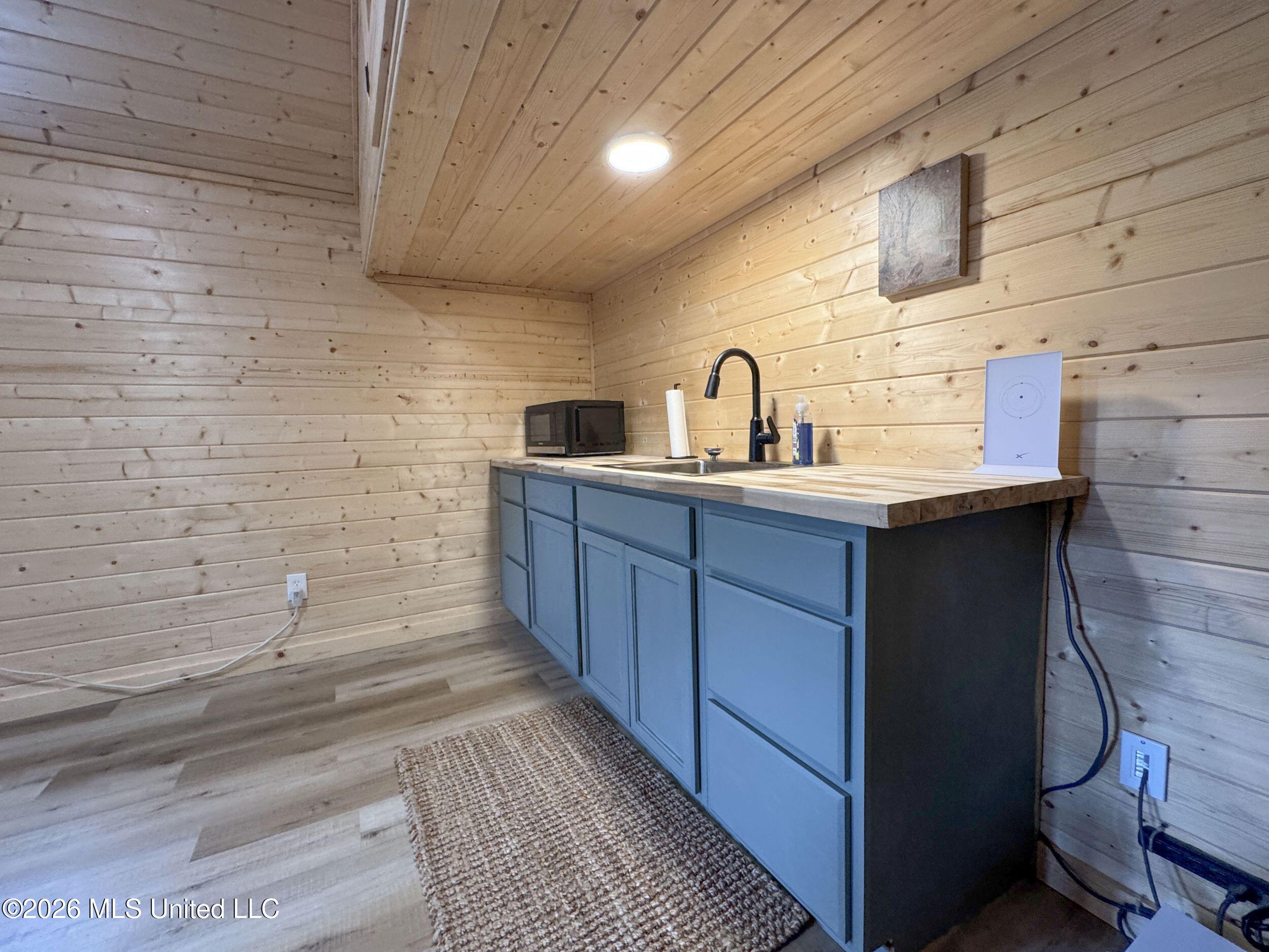 884 Avant Road Property Photo 93