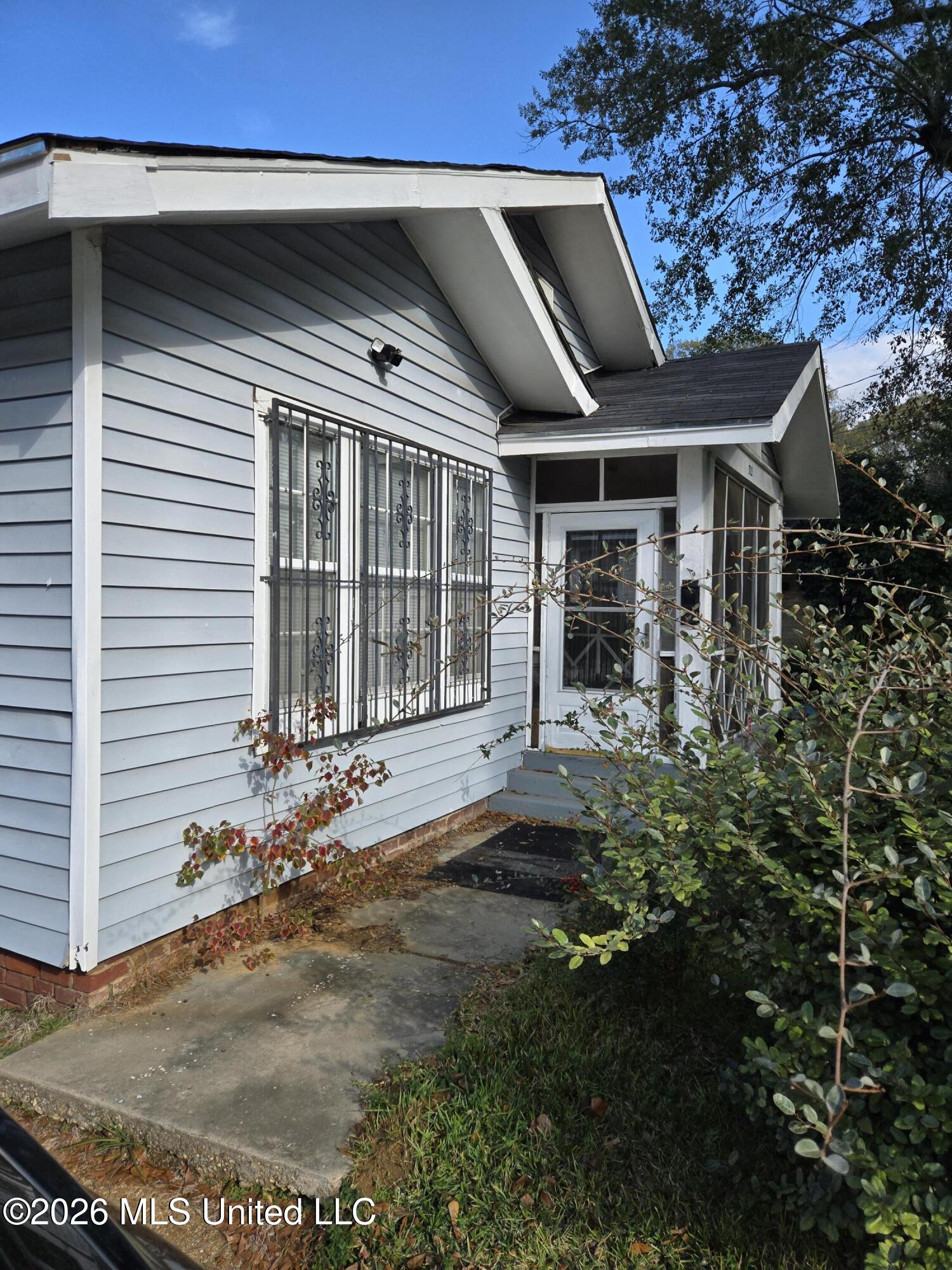 322 S Westview Street Property Photo 3