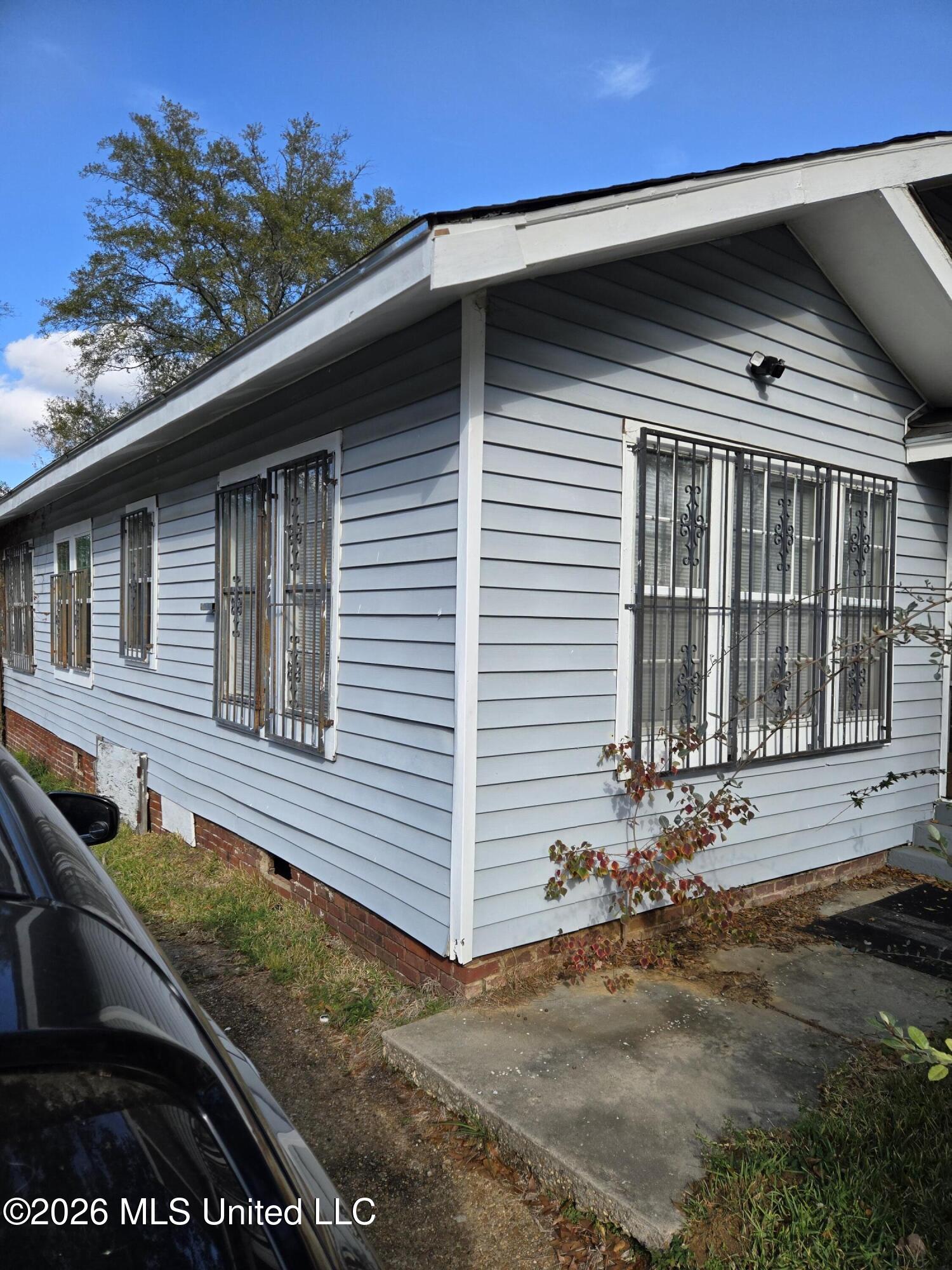 322 S Westview Street Property Photo 4