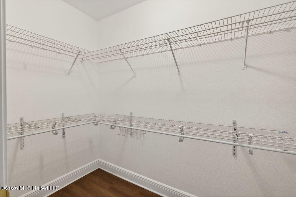11118 Oakcrest Drive Property Photo 26