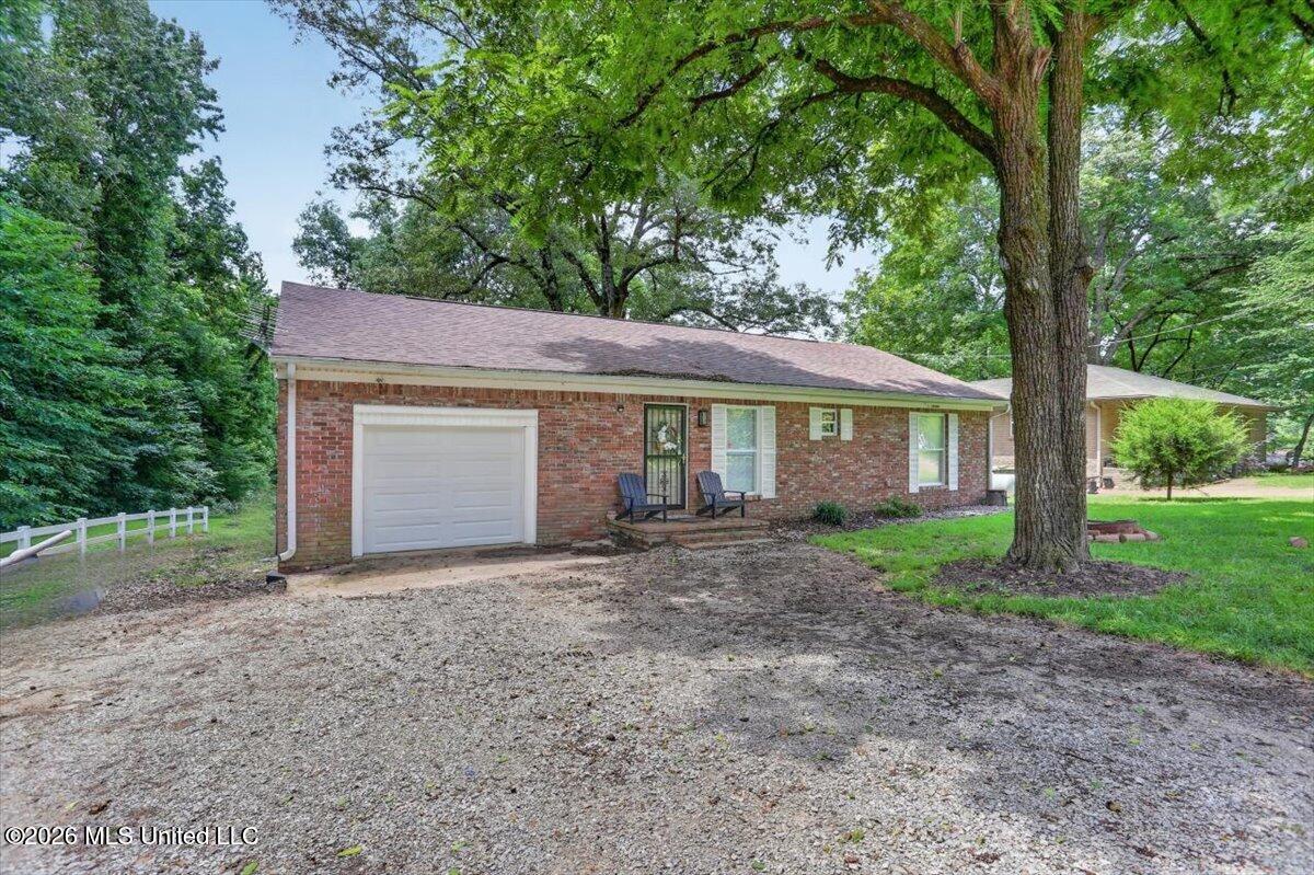 10641 Ben Lomond Cove Property Photo 5