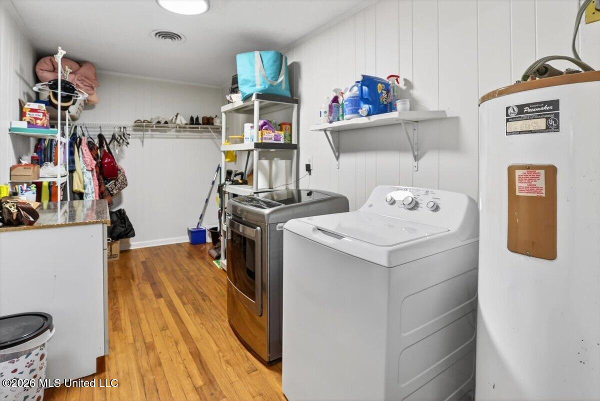 10641 Ben Lomond Cove Property Photo 13