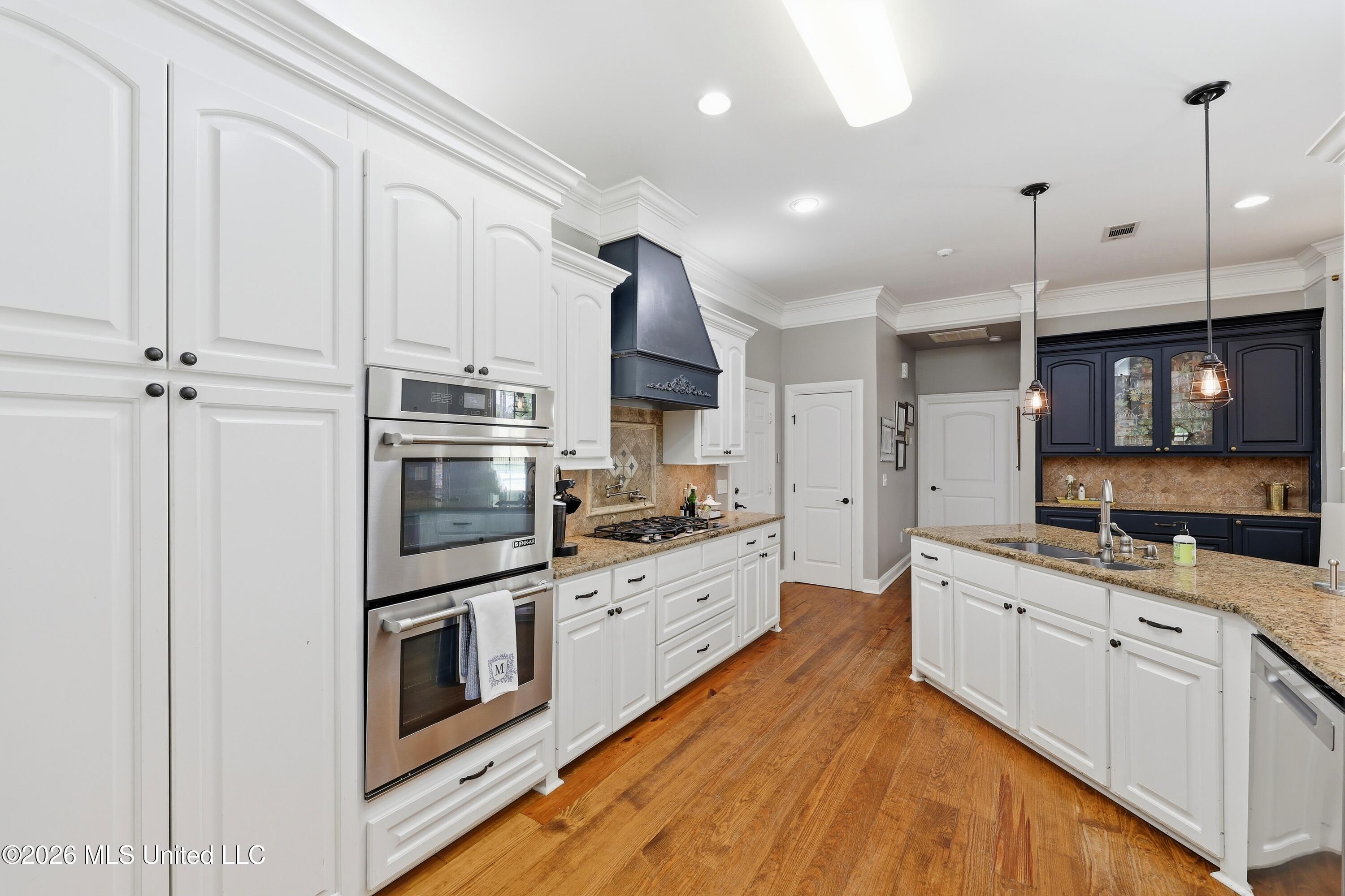 5570 Williamson Road Property Photo 22