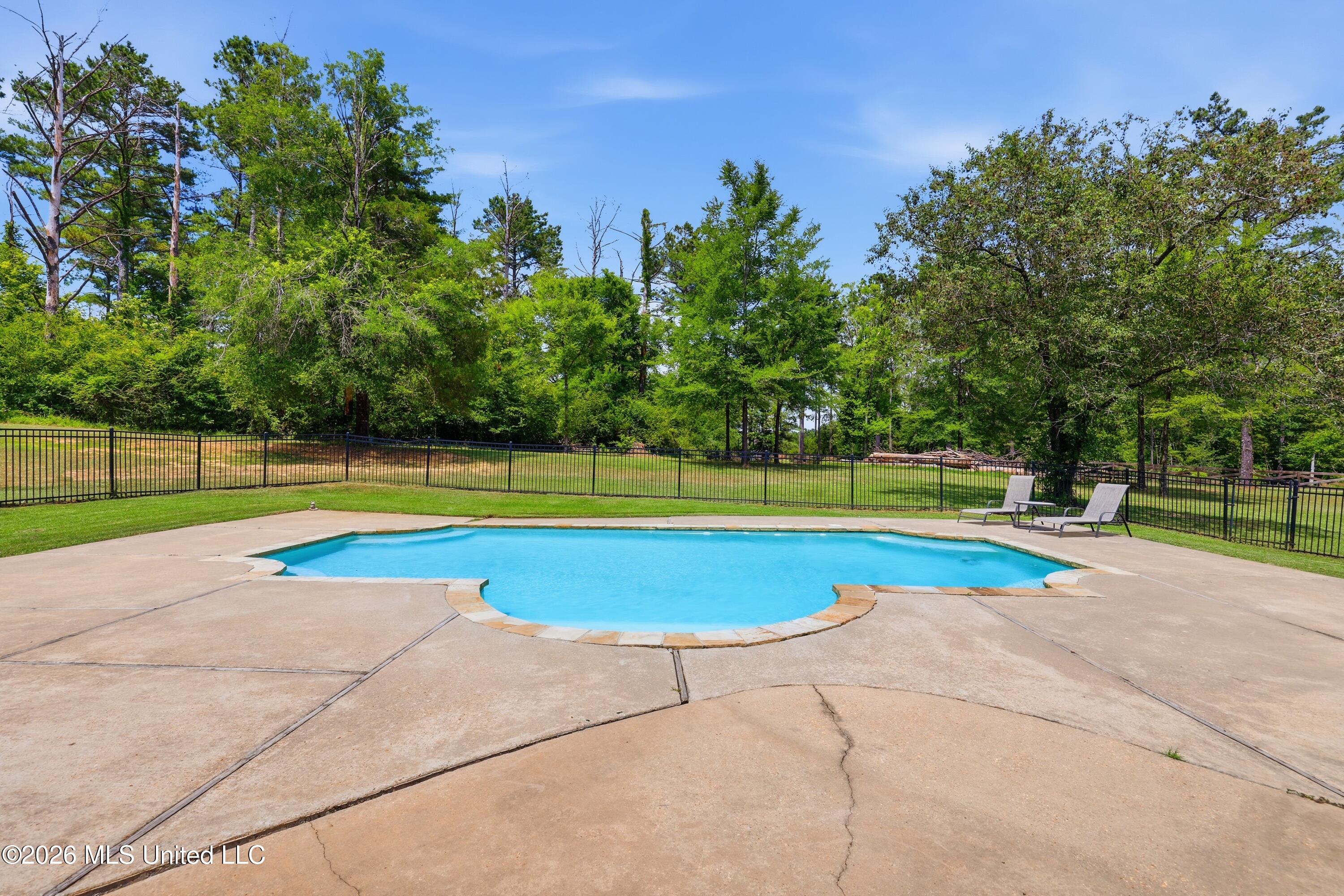5570 Williamson Road Property Photo 30