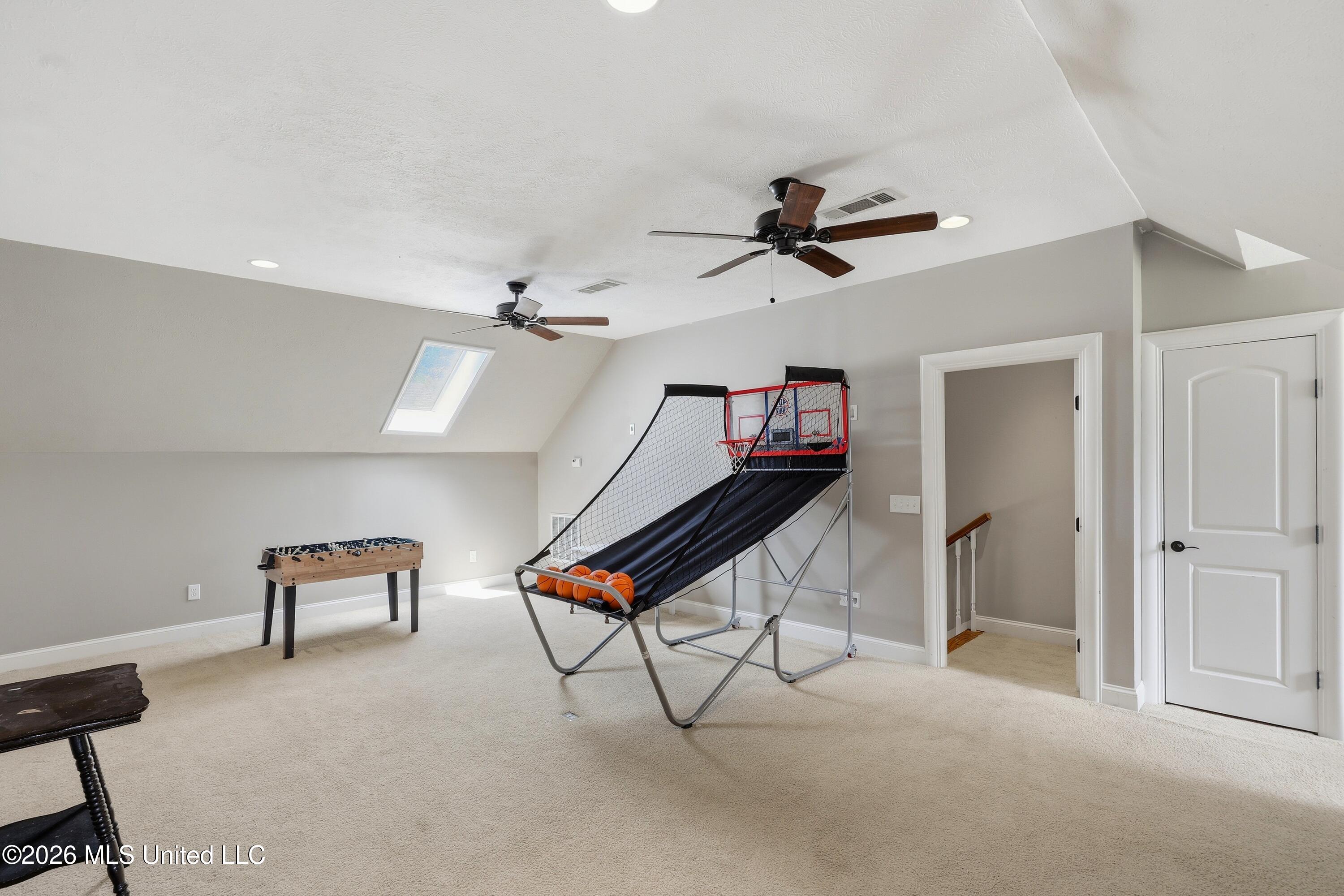 5570 Williamson Road Property Photo 35