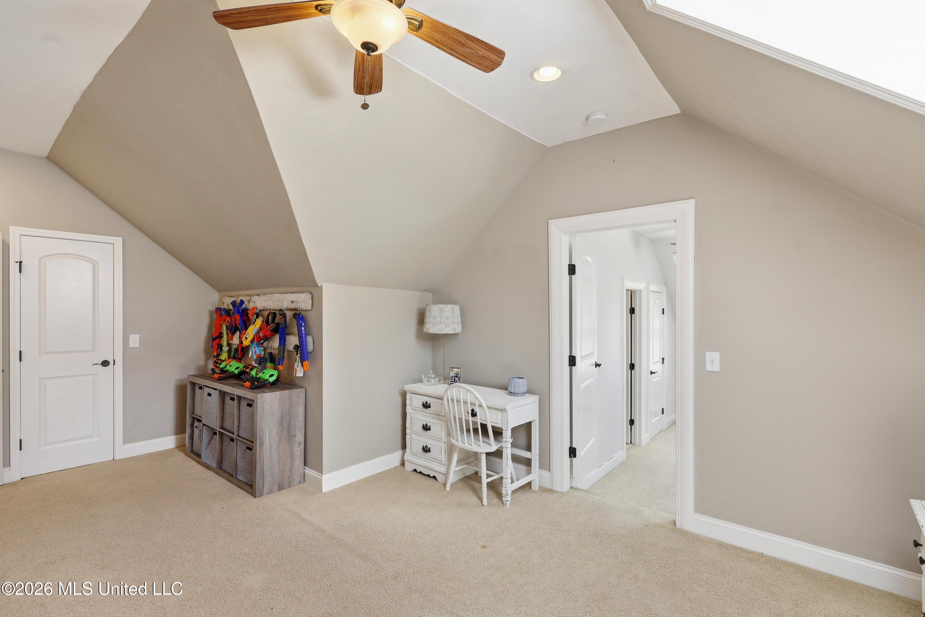 5570 Williamson Road Property Photo 43