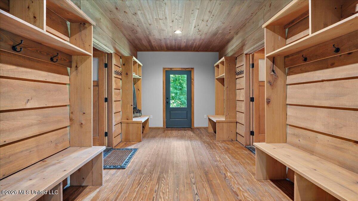 1527 Oneil Creek Road Property Photo 11