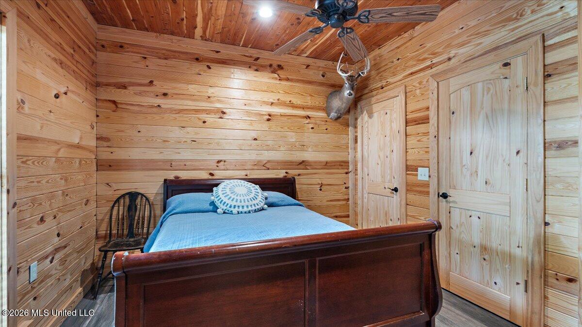 1527 Oneil Creek Road Property Photo 48