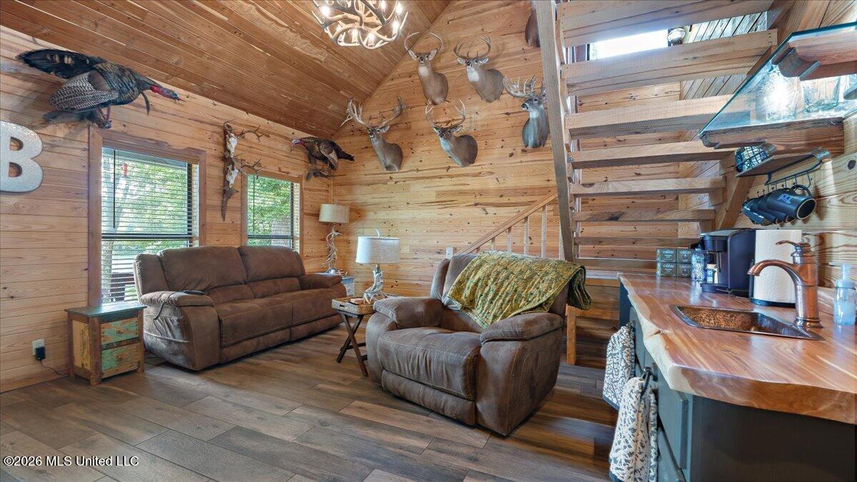 1527 Oneil Creek Road Property Photo 57
