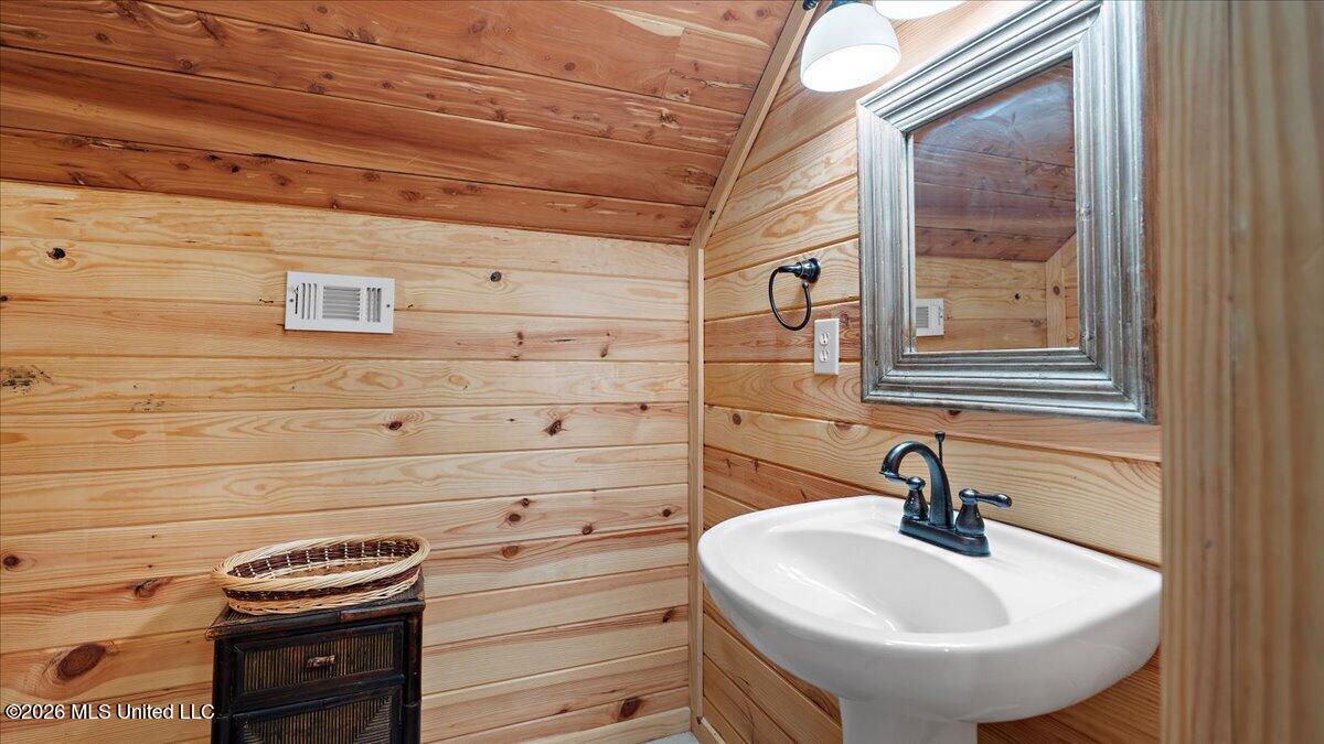 1527 Oneil Creek Road Property Photo 64