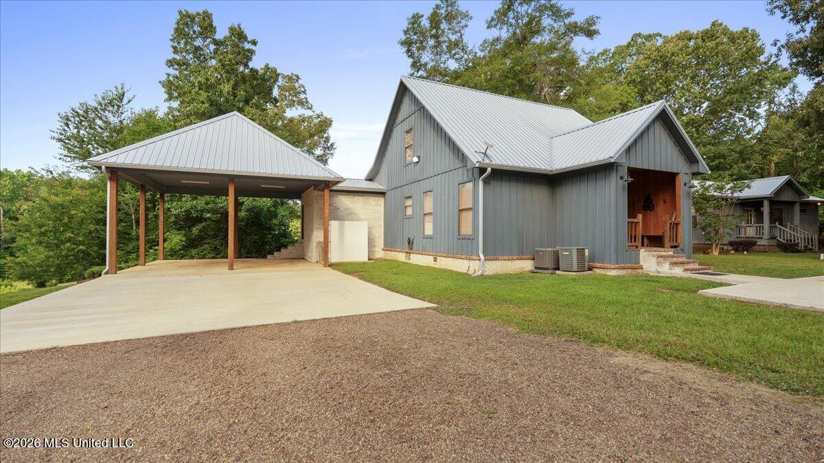 1527 Oneil Creek Road Property Photo 68