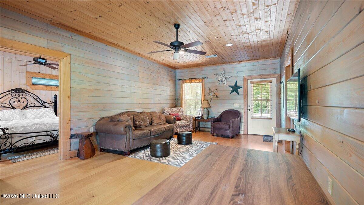 1527 Oneil Creek Road Property Photo 89