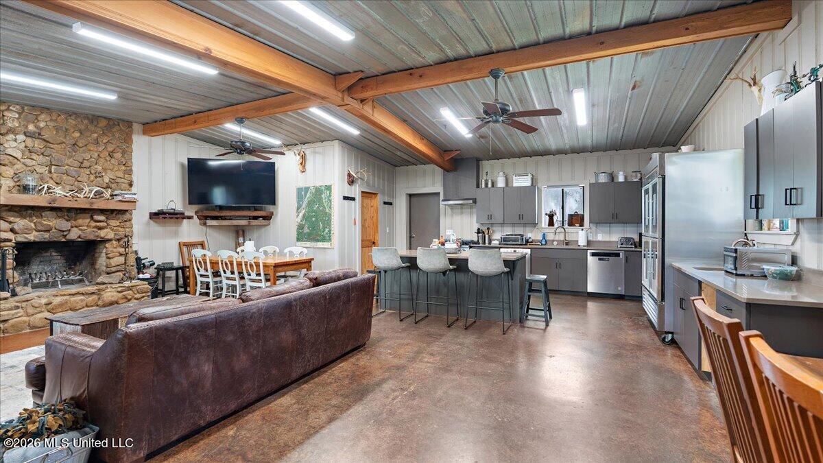 1527 Oneil Creek Road Property Photo 102