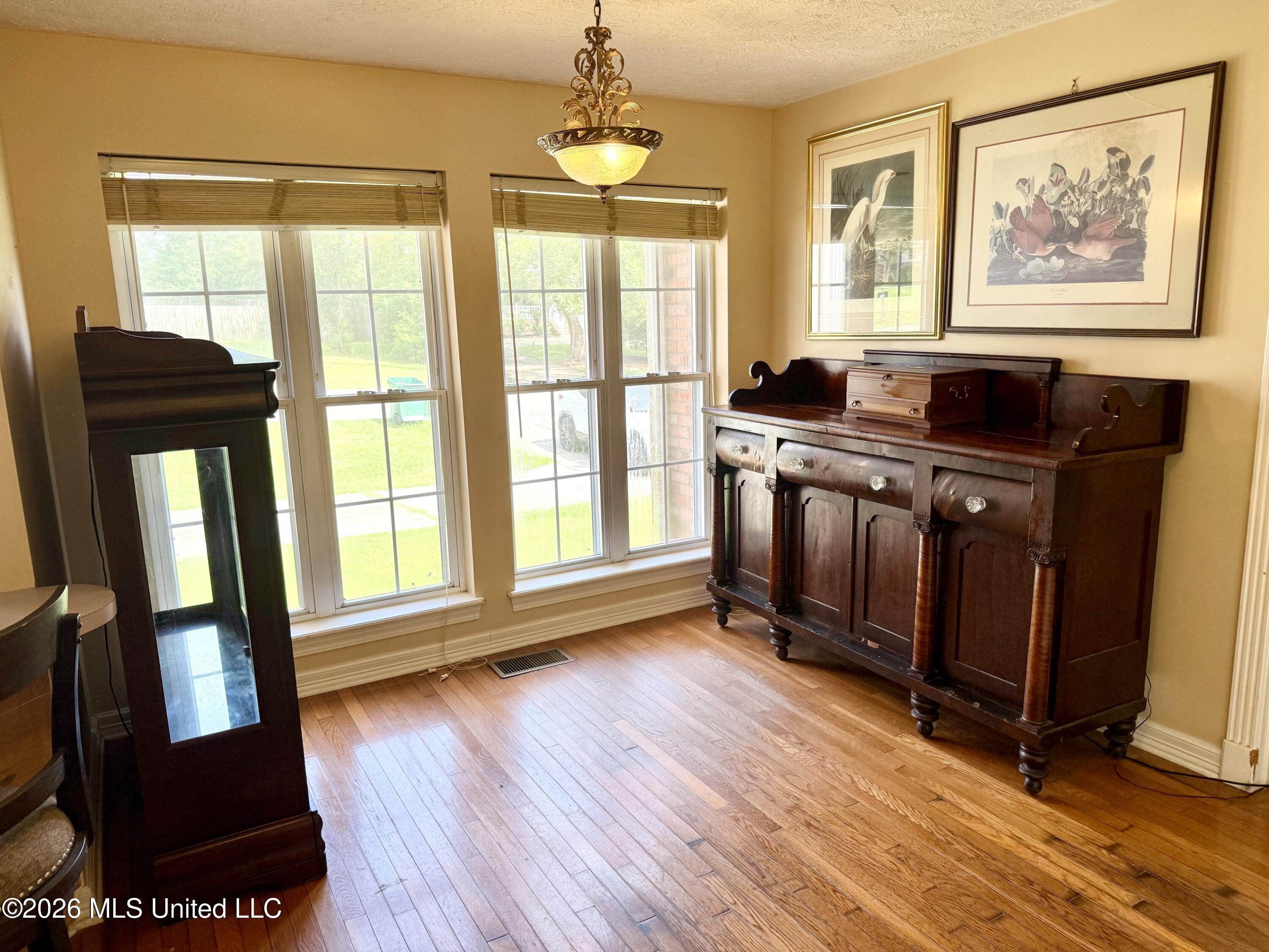 6649 Ahekolo Circle Property Photo 5