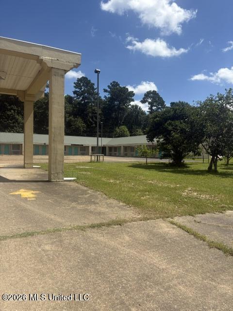 6172 Plaza Drive Property Photo 6