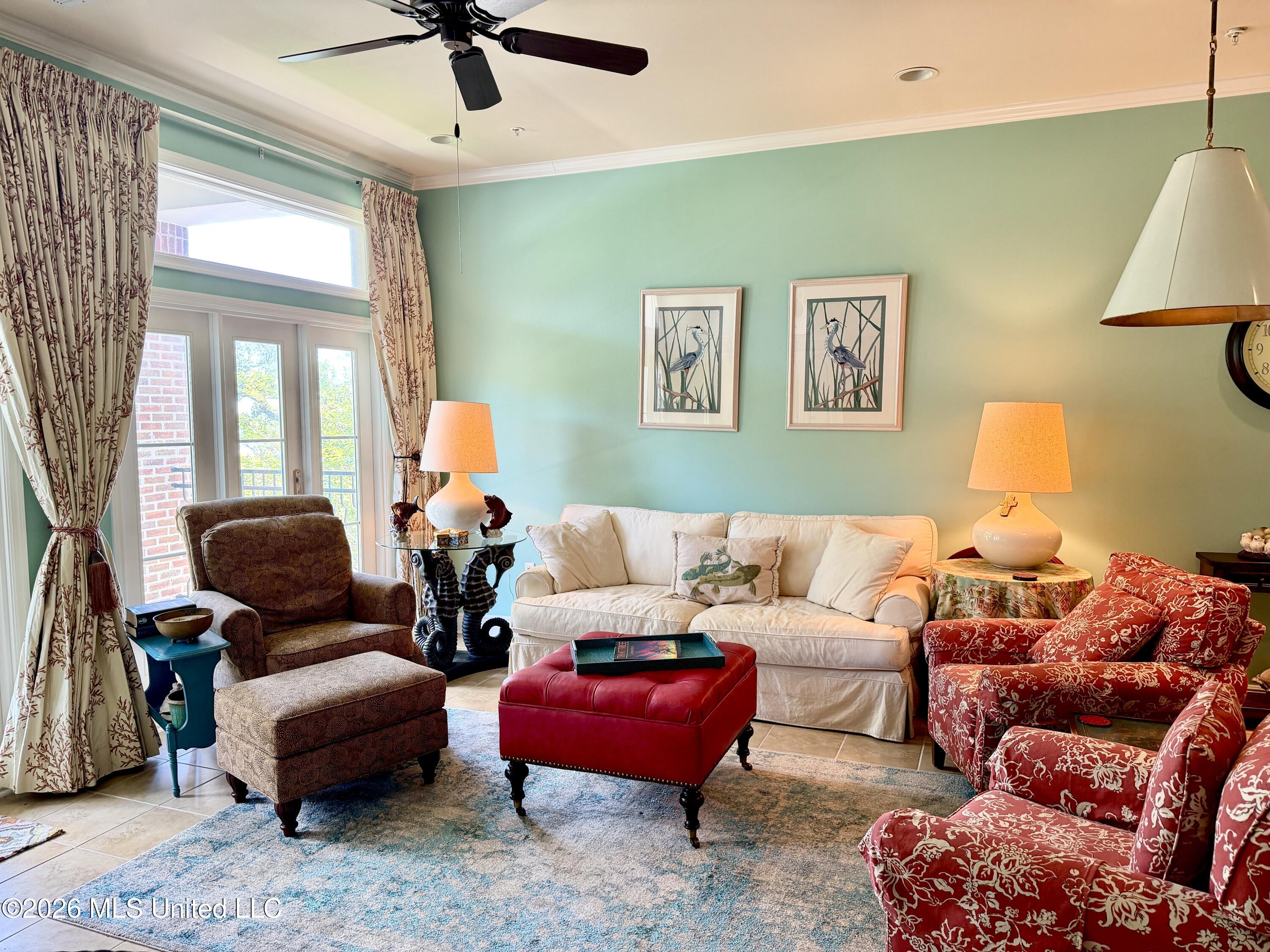 1100 W Beach Boulevard Property Photo 4