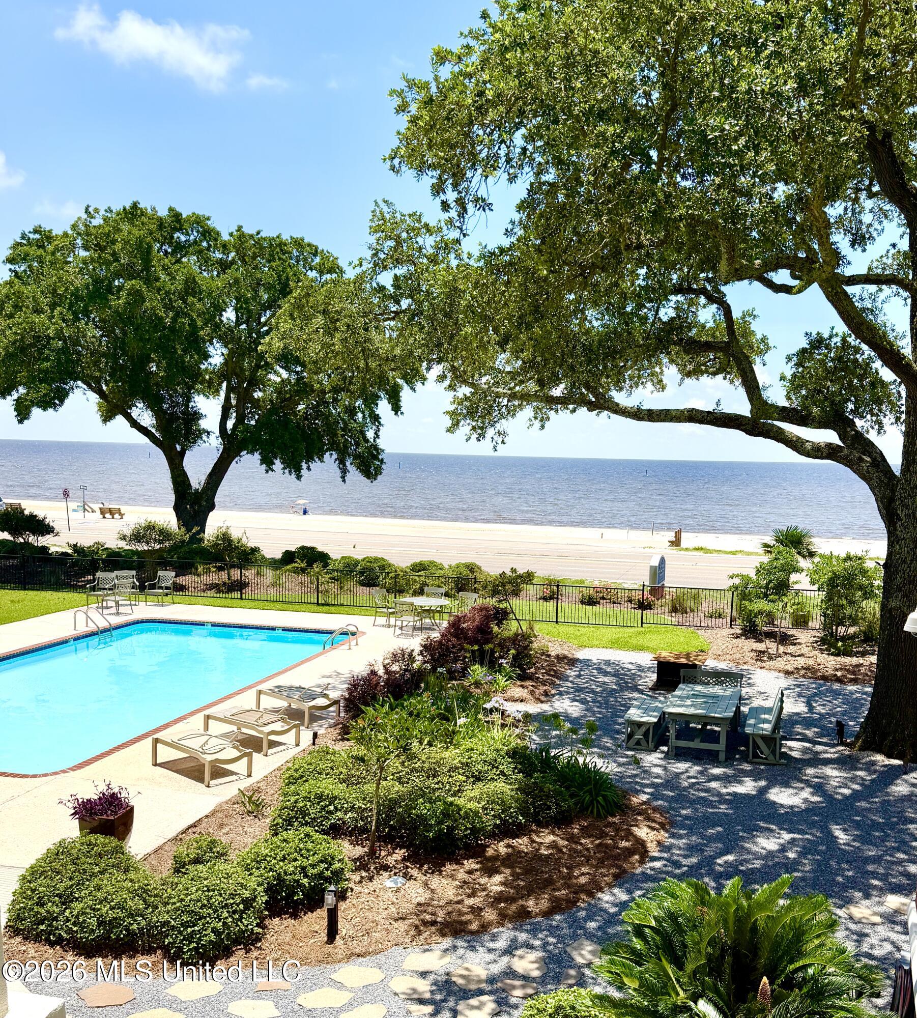 1100 W Beach Boulevard Property Photo 19