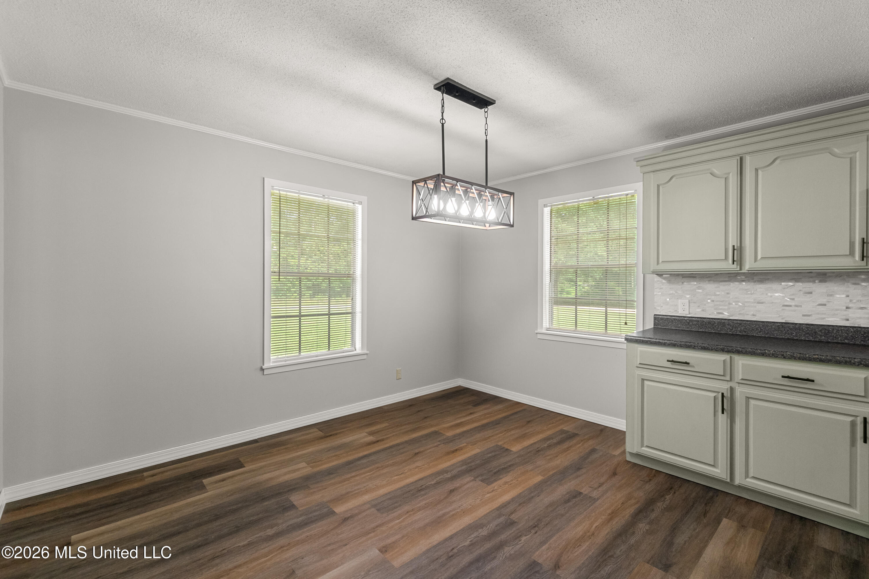 955 Clara Road Property Photo 13