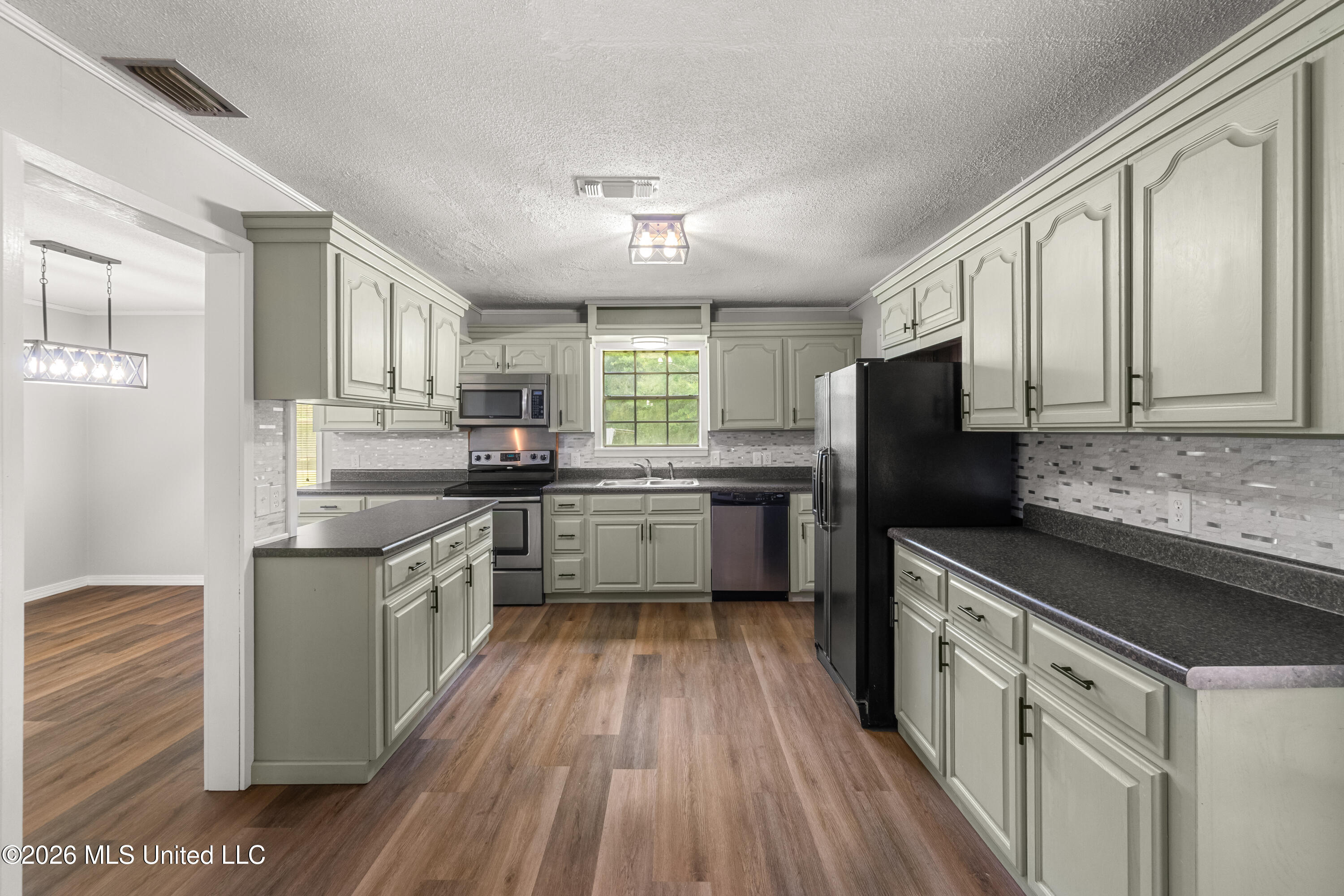 955 Clara Road Property Photo 15