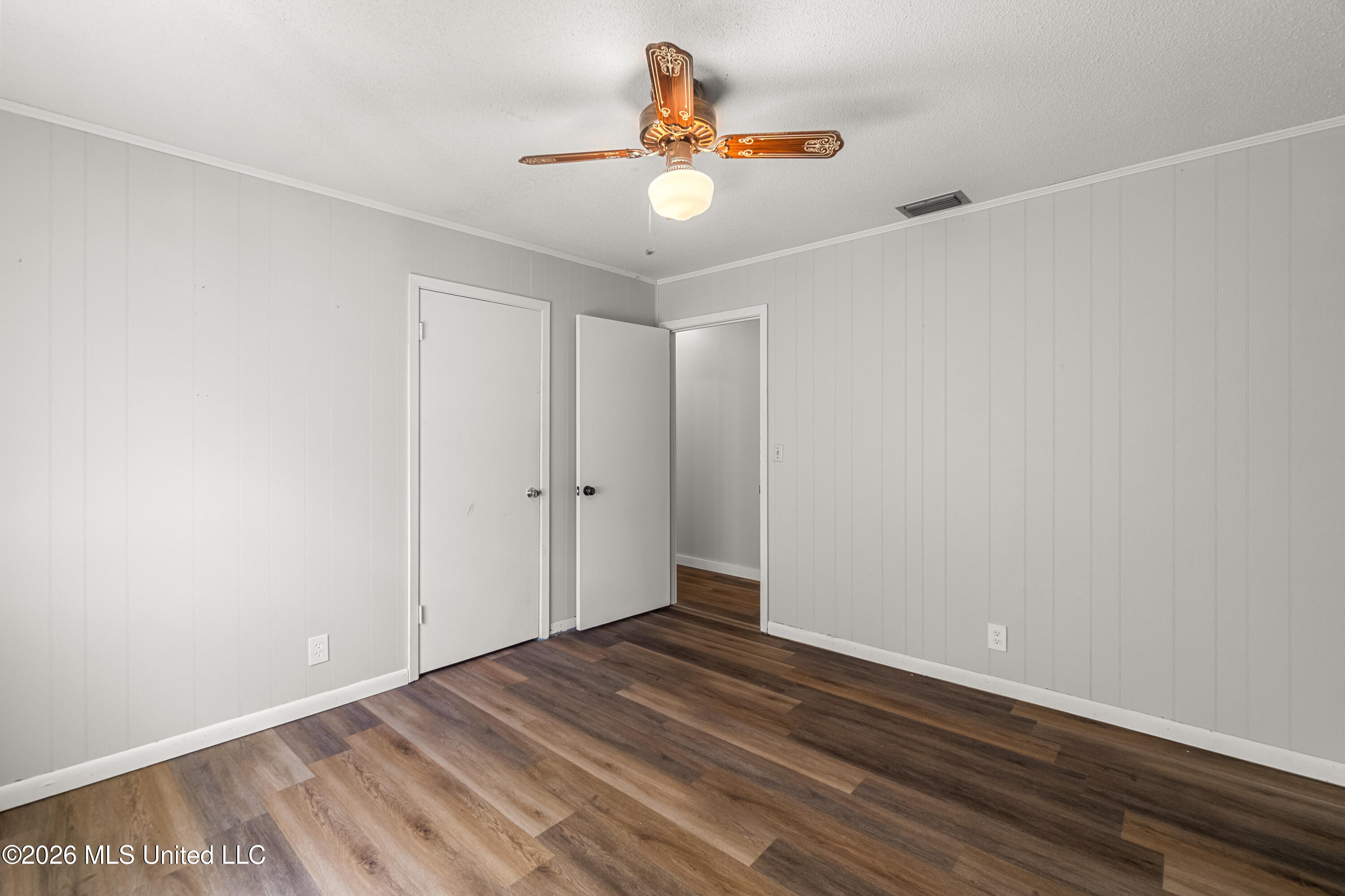 955 Clara Road Property Photo 28