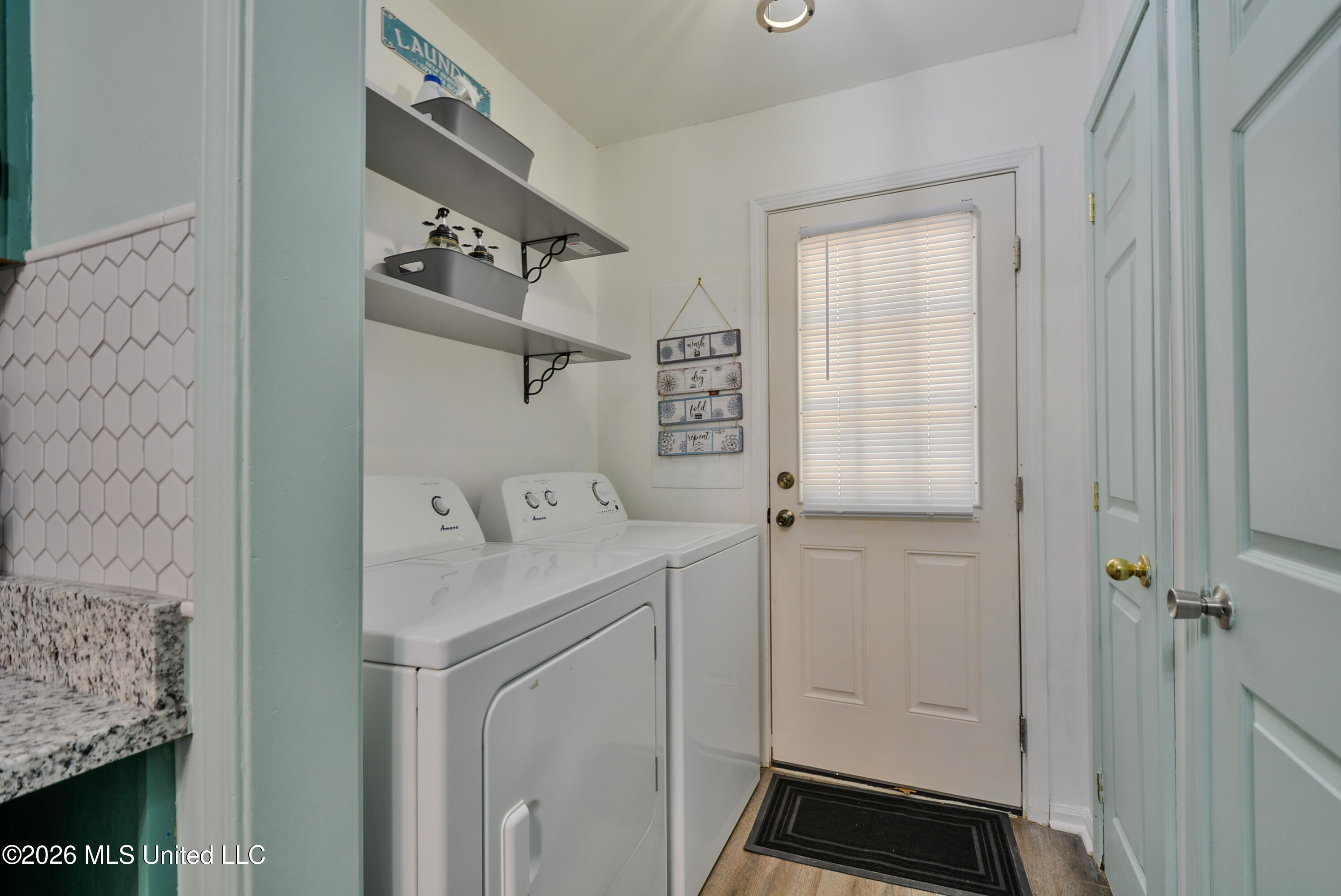 3250 Edenshire Lane Property Photo 9