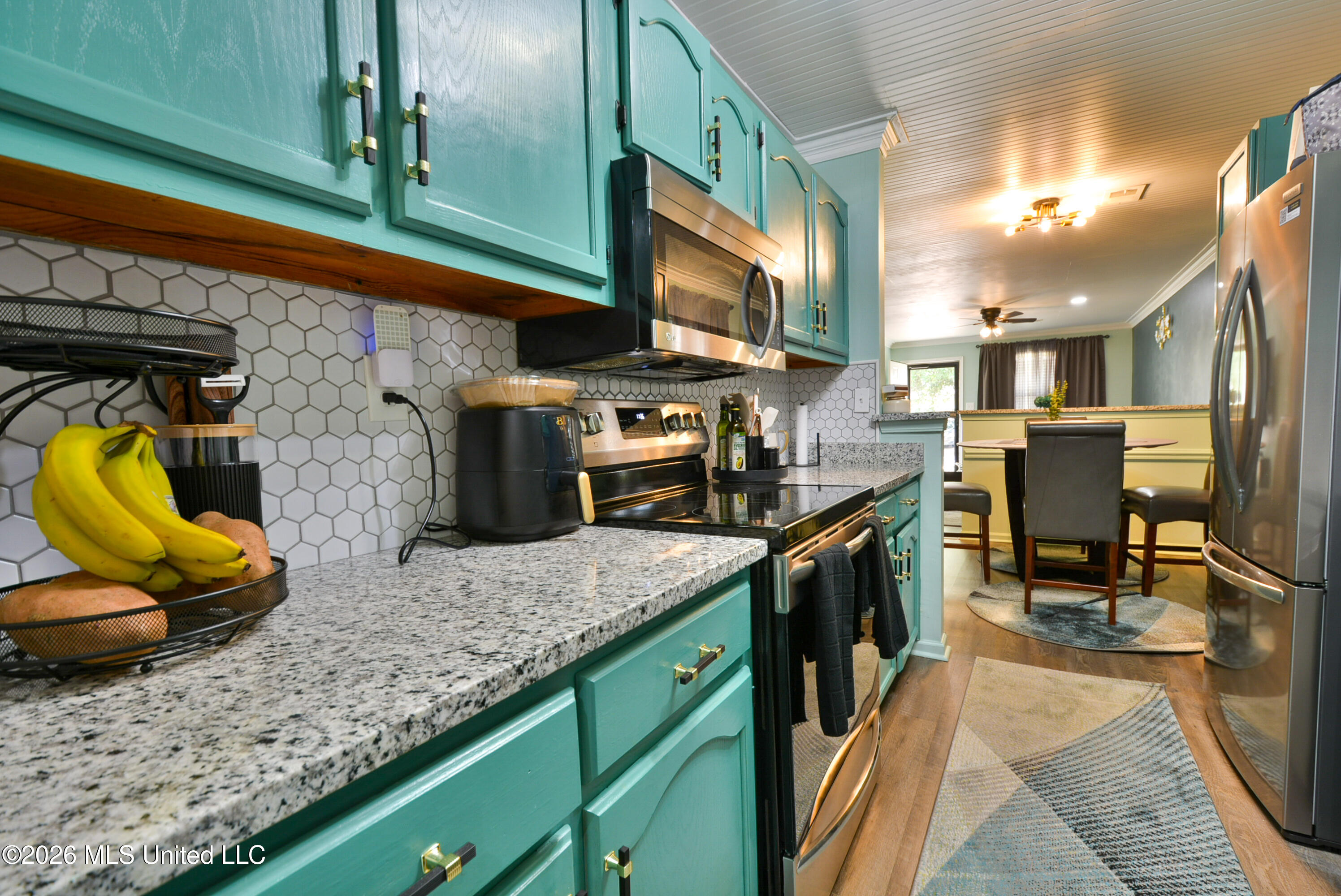 3250 Edenshire Lane Property Photo 11