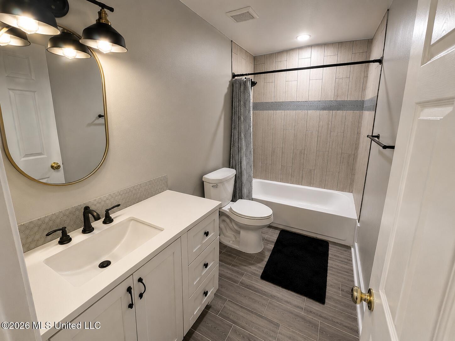 3250 Edenshire Lane Property Photo 23