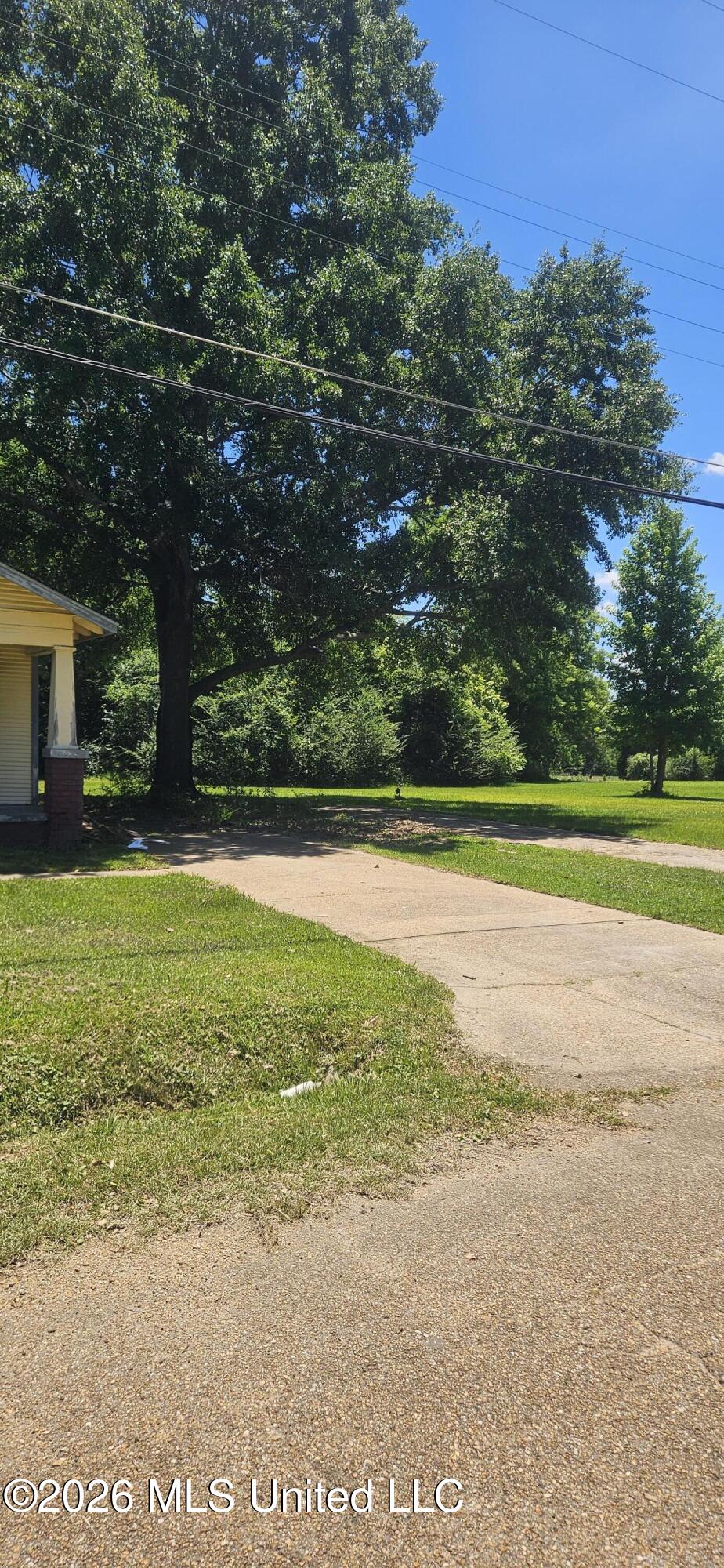 2308 Decatur Street Property Photo 2