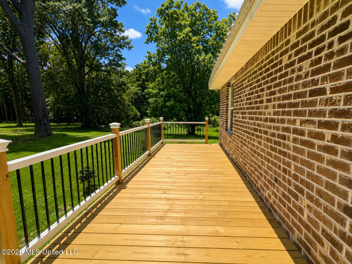 125 7th Avenue Property Photo 5